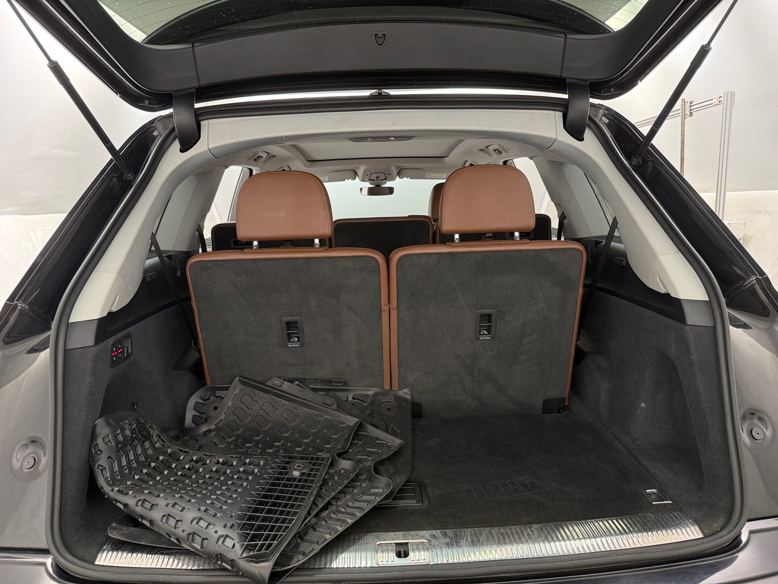 Thumbnail: 2018 Audi Q7 - 6