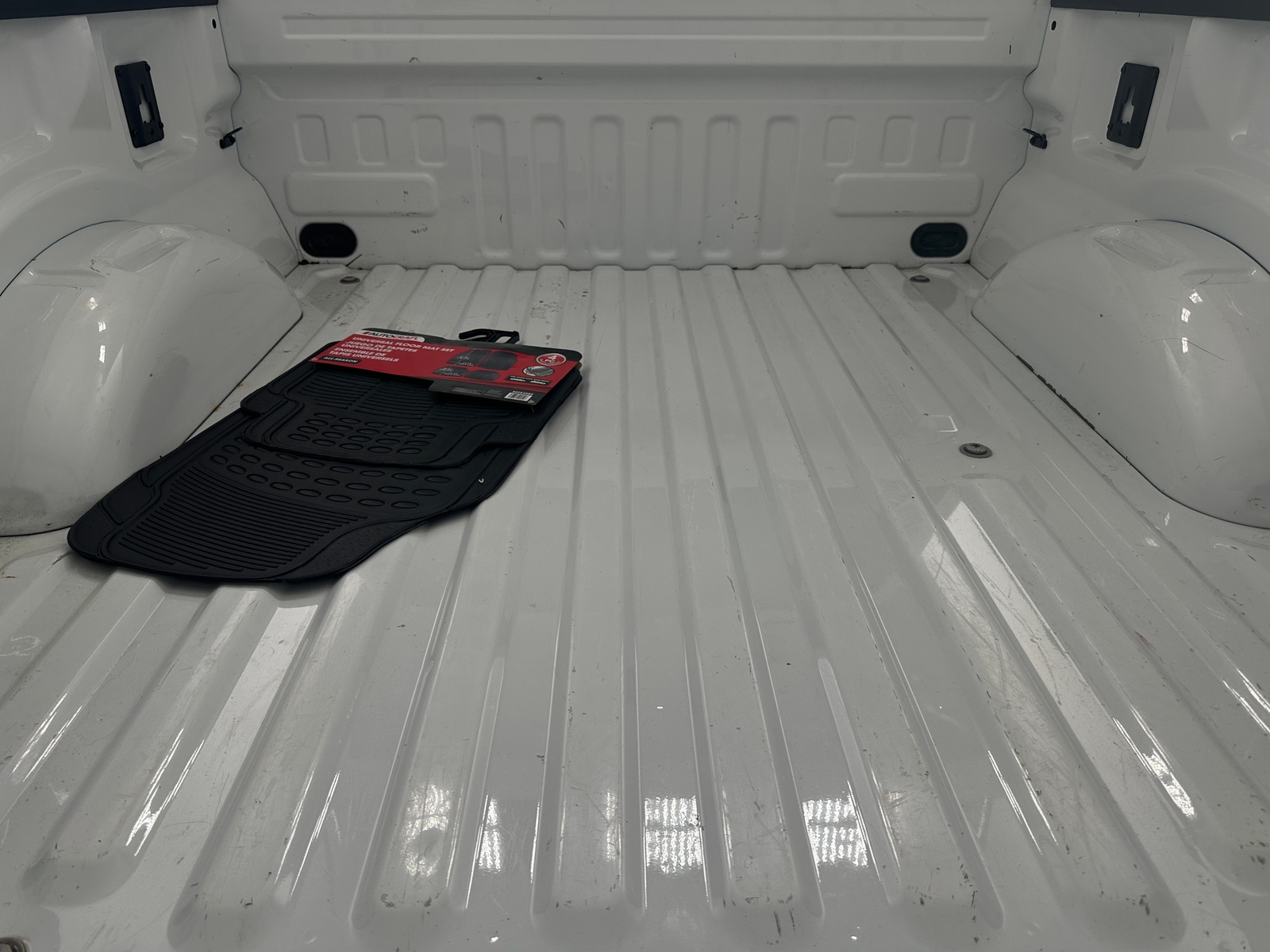 Thumbnail: 2021 Ford Econoline - 7