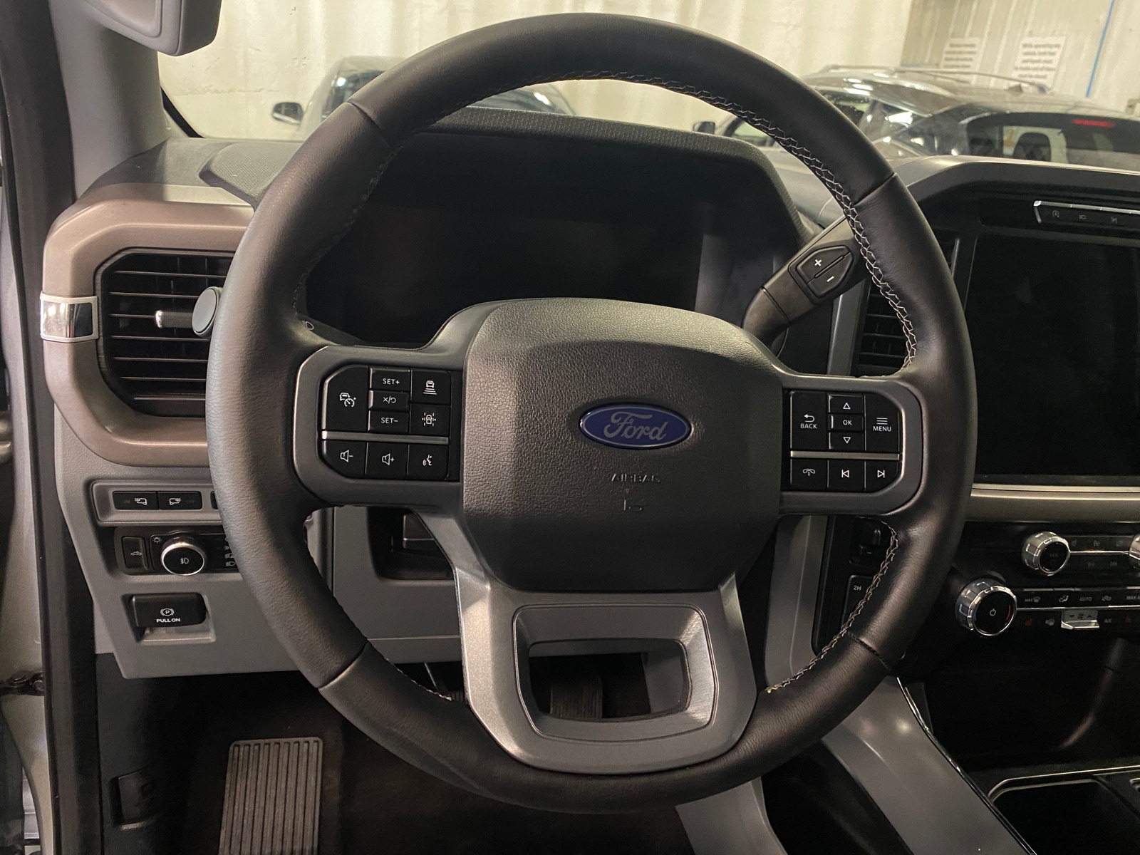 Thumbnail: 2024 Ford Econoline - 5