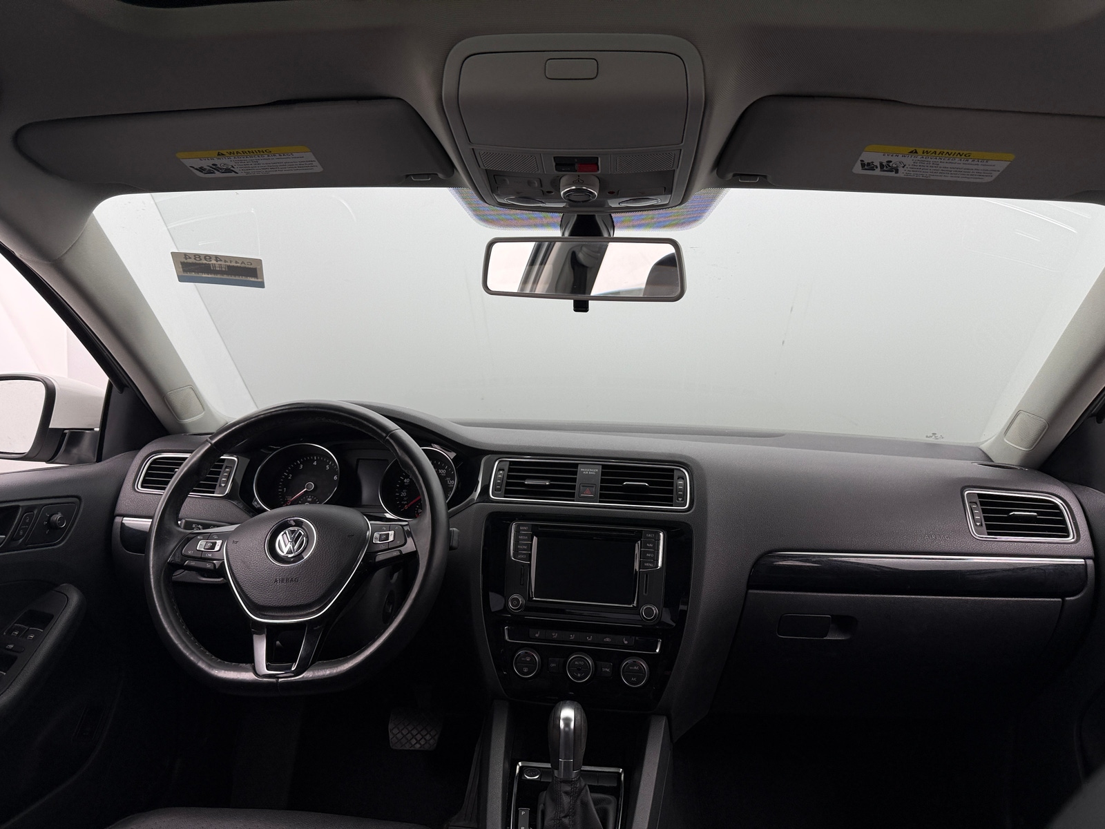 Thumbnail: 2017 Volkswagen Jetta - 2