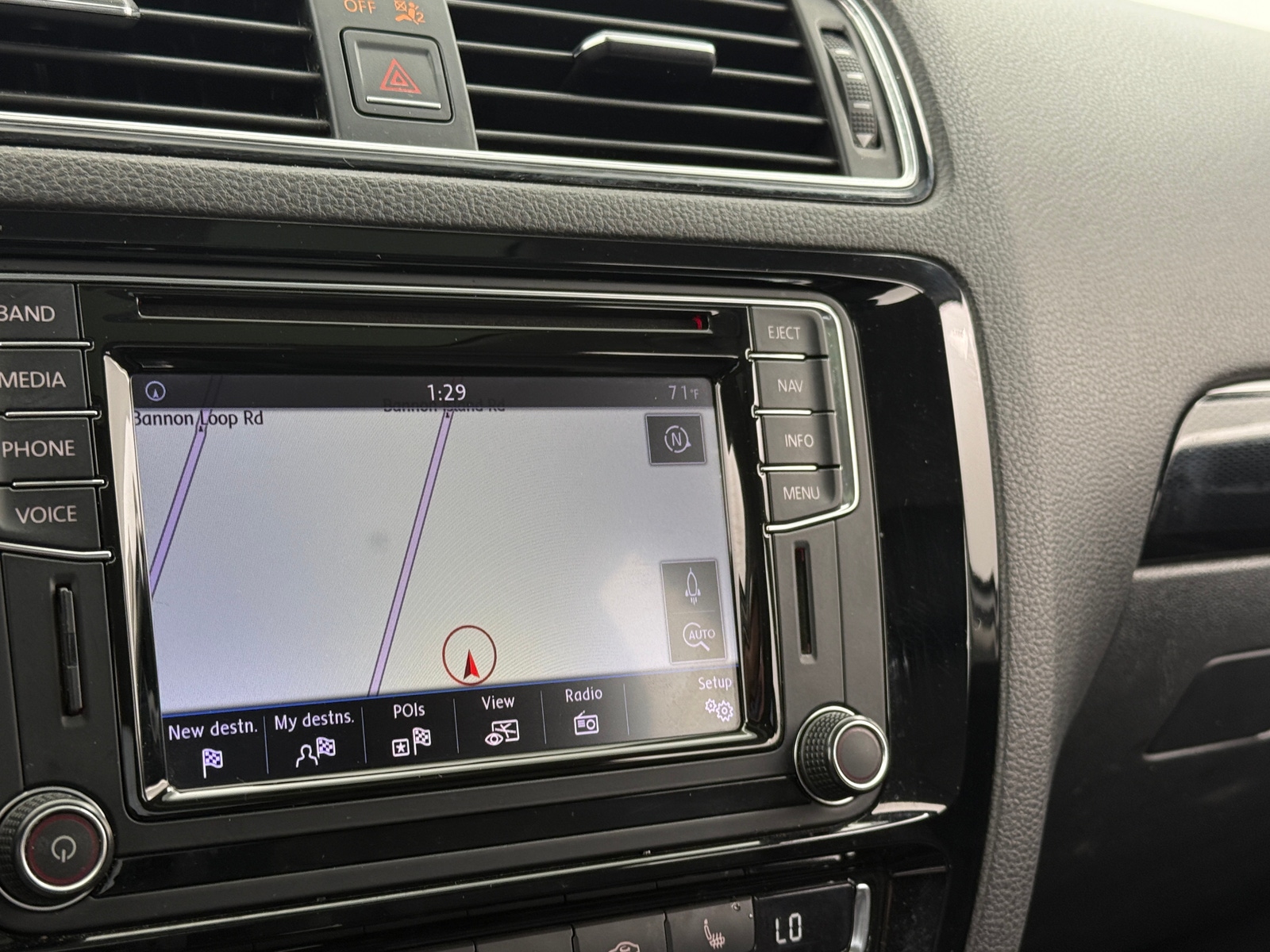 Thumbnail: 2017 Volkswagen Jetta - 3