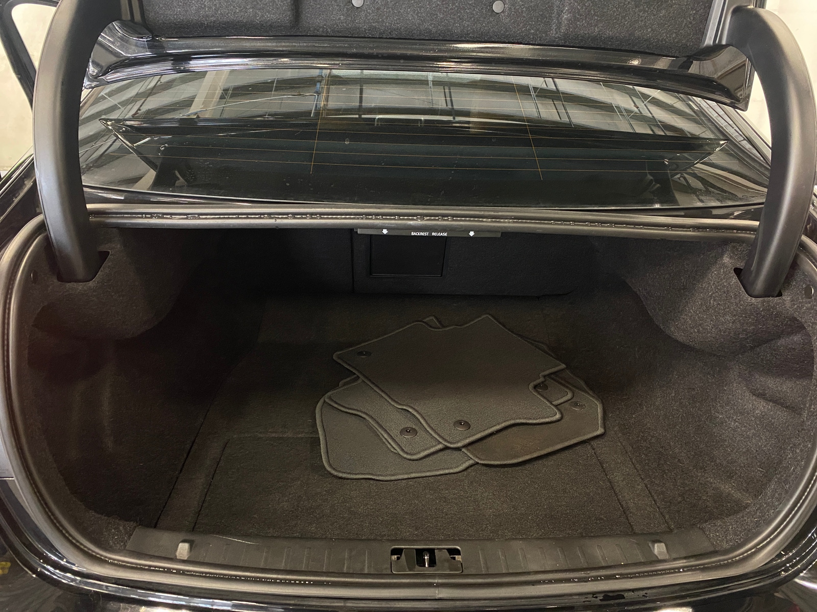 Thumbnail: 2017 Volvo S60 - 6