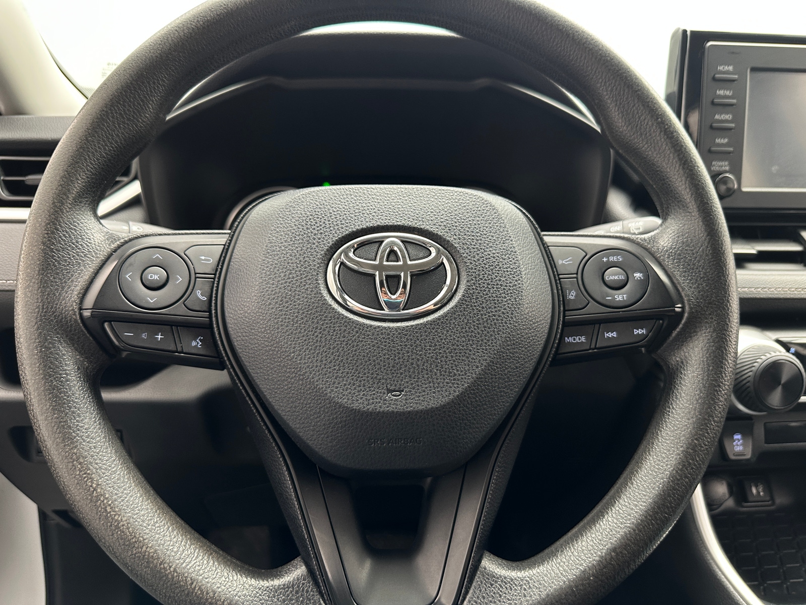 Thumbnail: 2019 Toyota RAV4 - 5