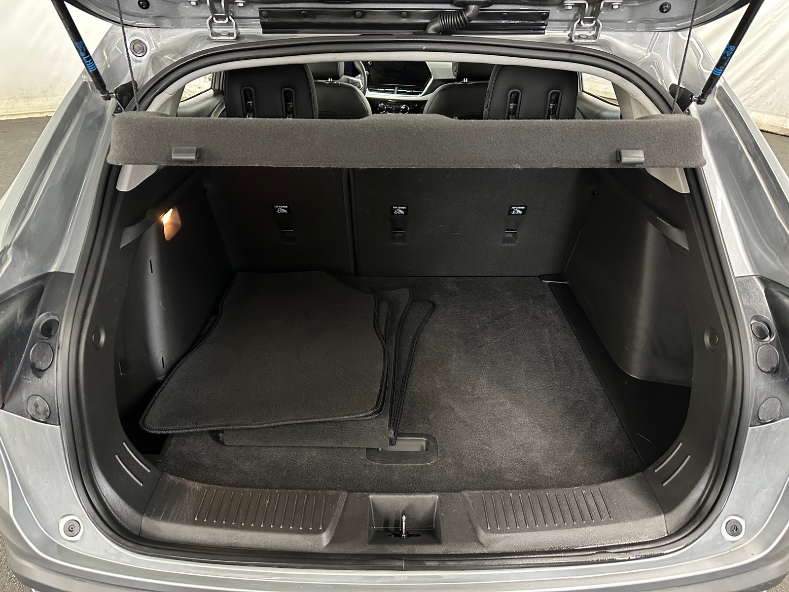 Thumbnail: 2025 Chevrolet Trax - 7