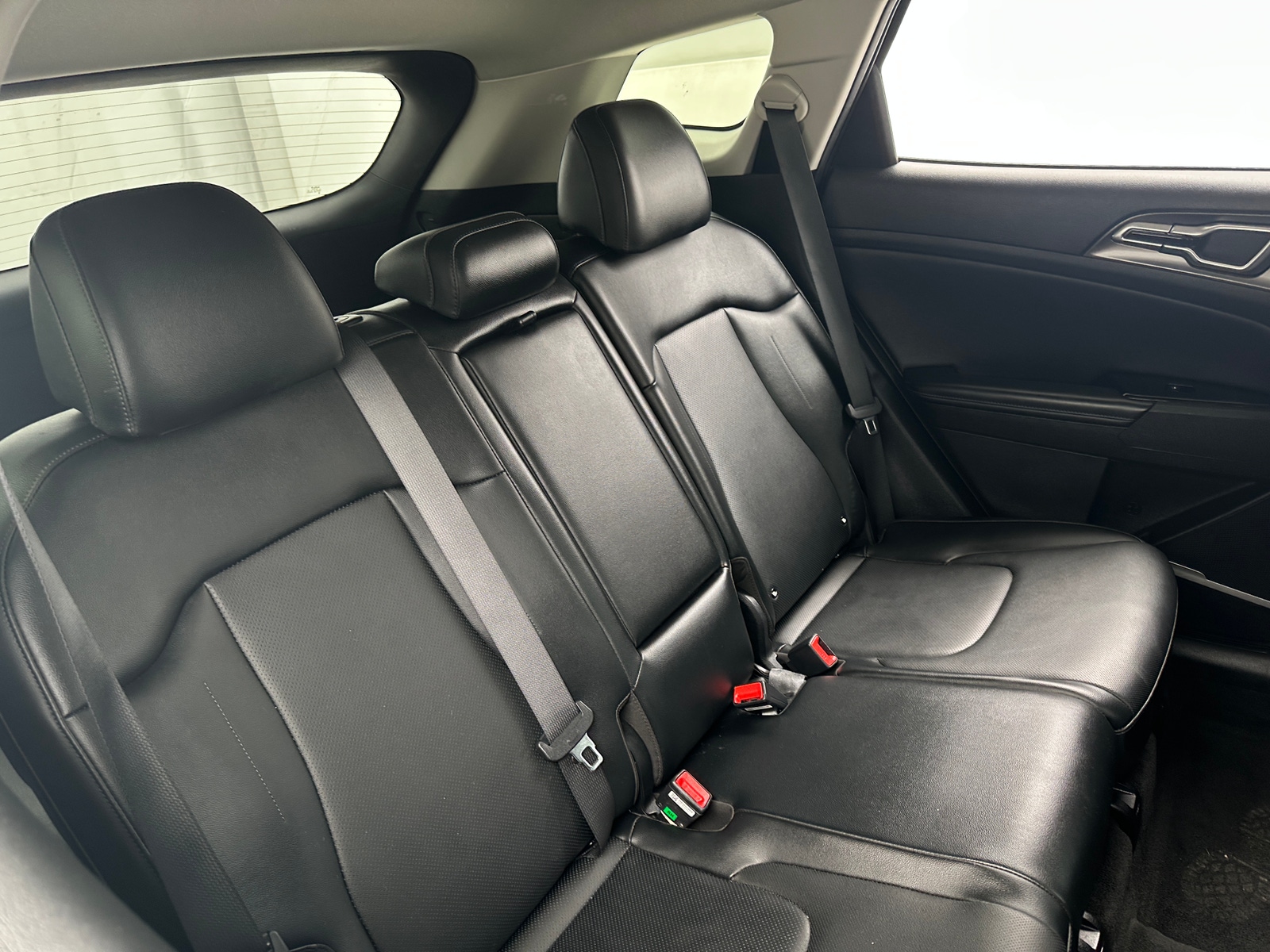 Thumbnail: 2023 Kia Sportage - 5