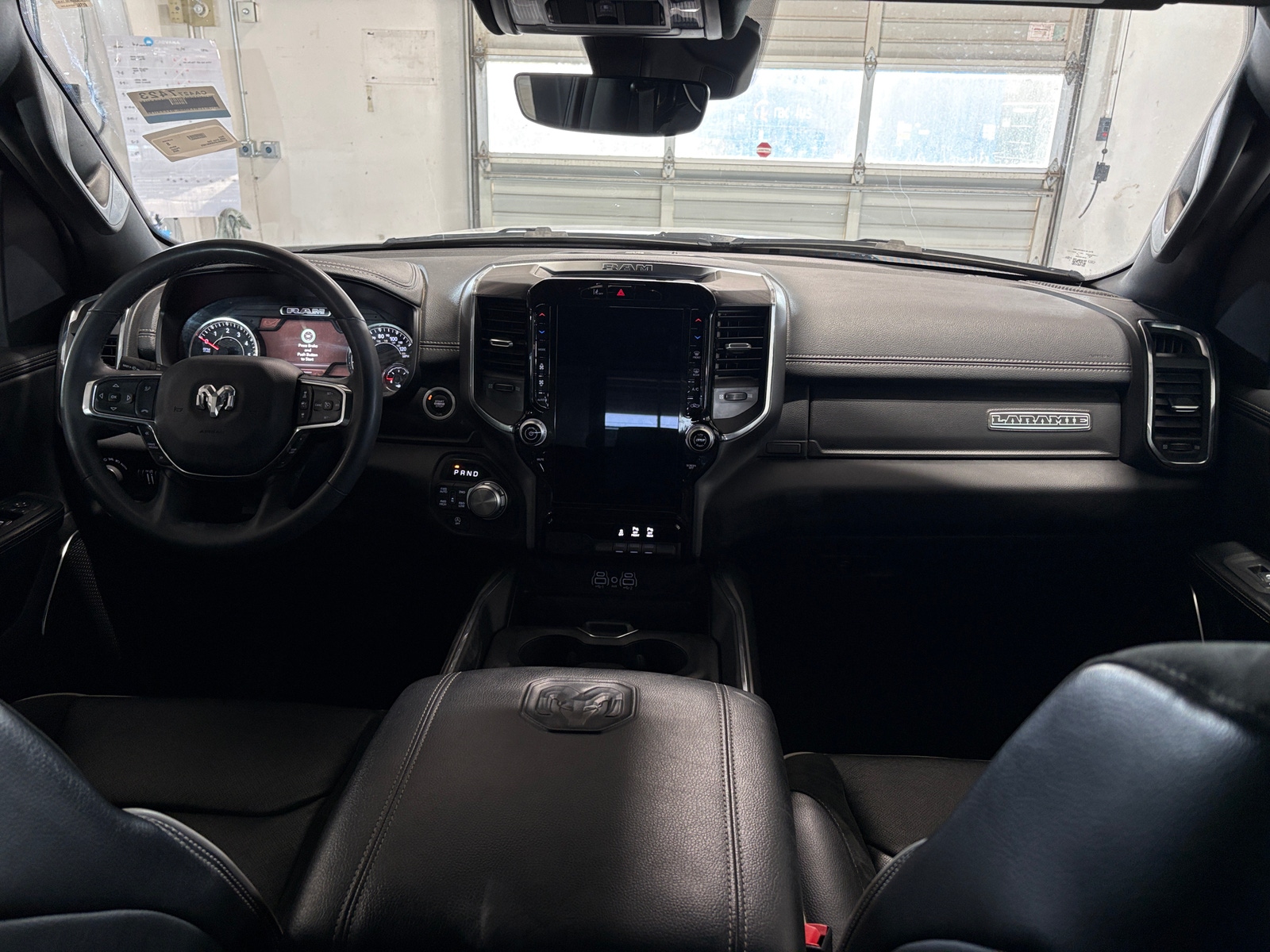 Thumbnail: 2025 RAM 1500 - 2