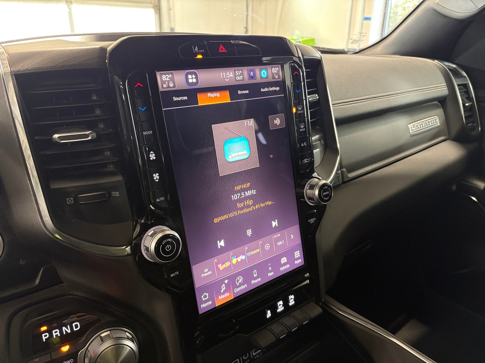 Thumbnail: 2025 RAM 1500 - 3