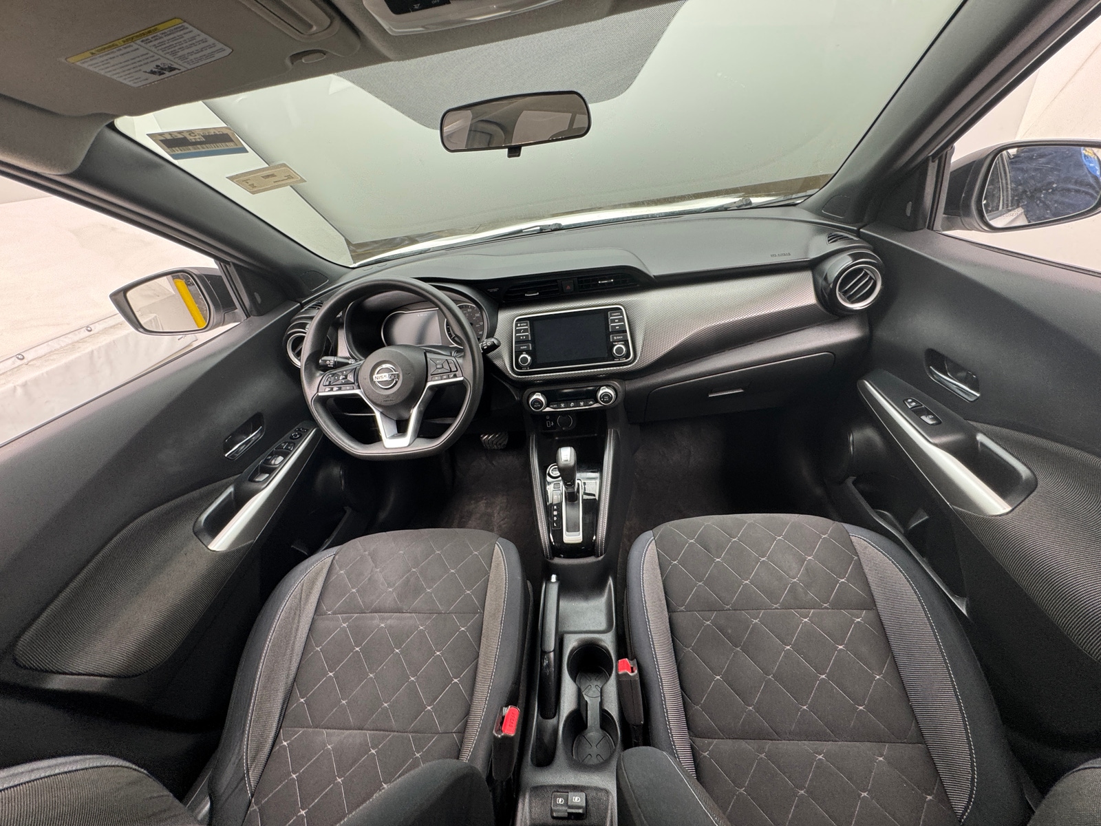 Thumbnail: 2018 Nissan Kicks - 3