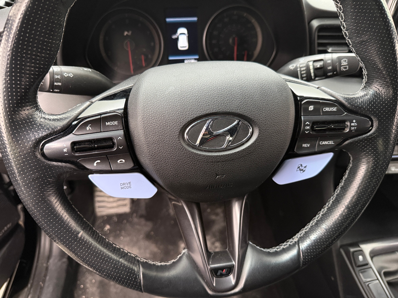 Thumbnail: 2020 Hyundai Veloster - 5