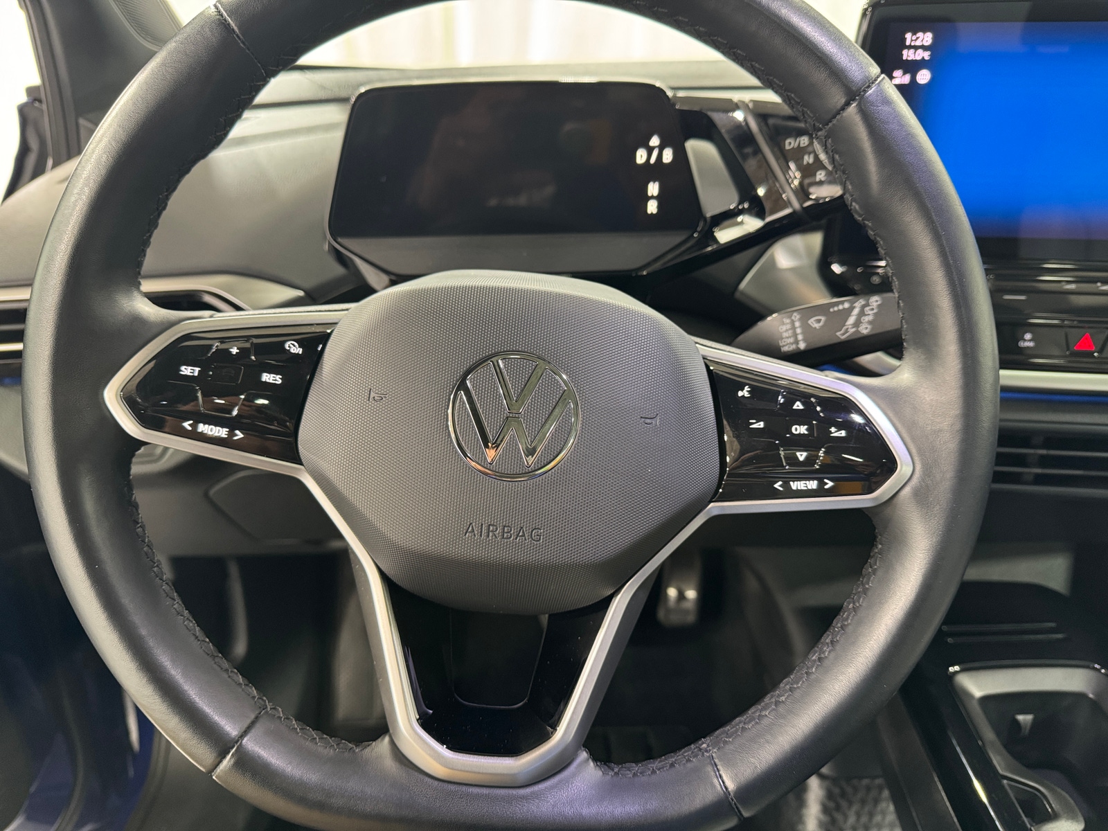 Thumbnail: 2021 Volkswagen ID.4 - 4