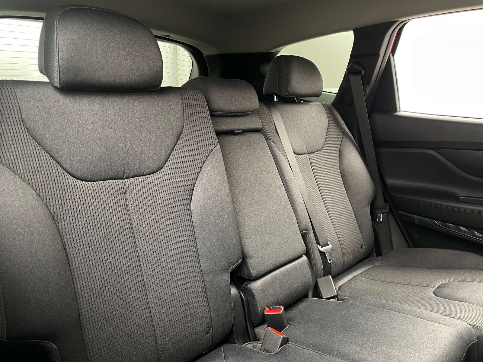 Thumbnail: 2019 Hyundai Santa Fe - 6