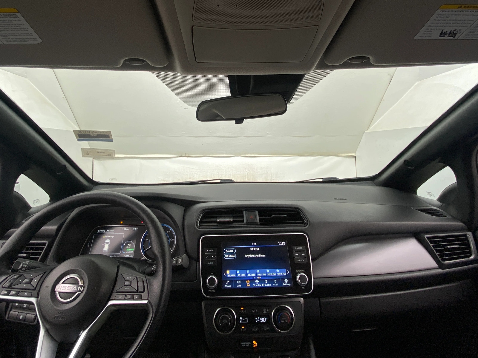 Thumbnail: 2023 Nissan Leaf - 3