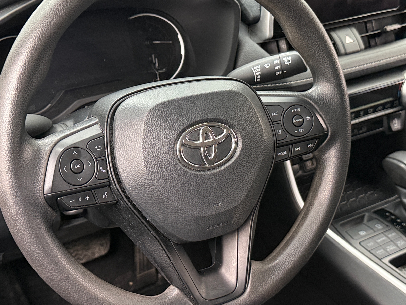 Thumbnail: 2024 Toyota RAV4 - 5