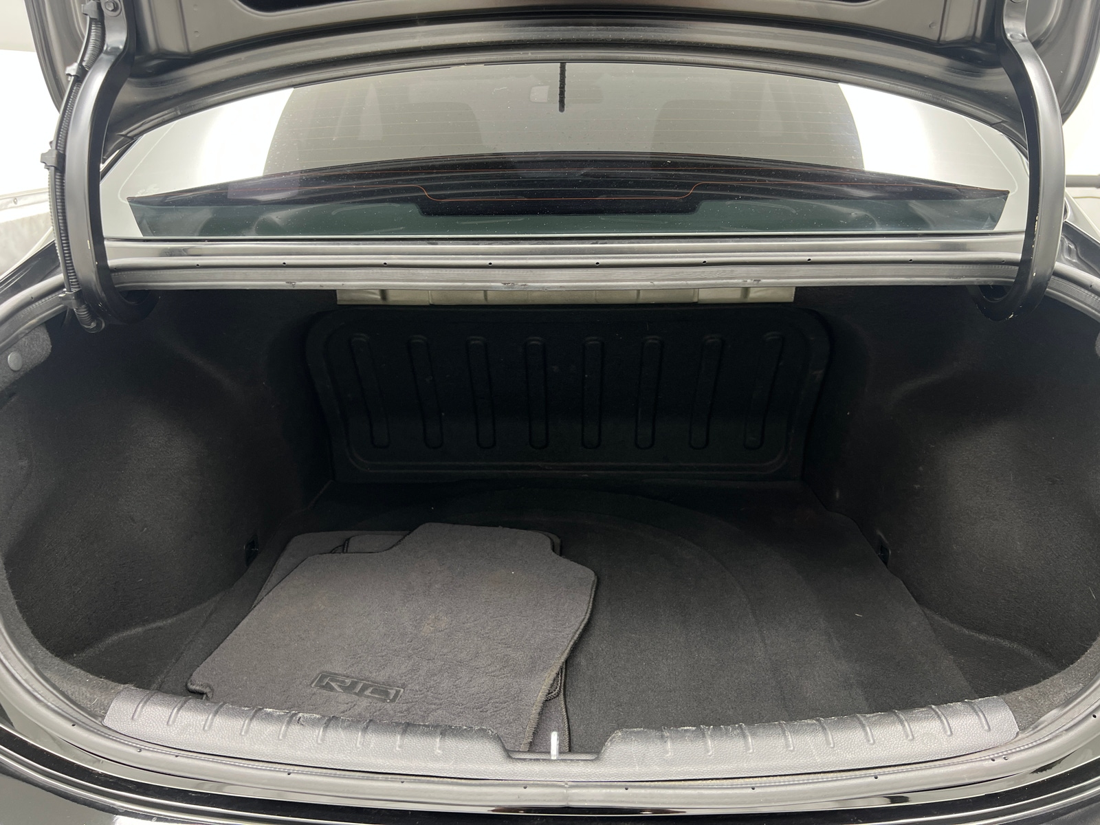 Thumbnail: 2020 Kia Rio - 7