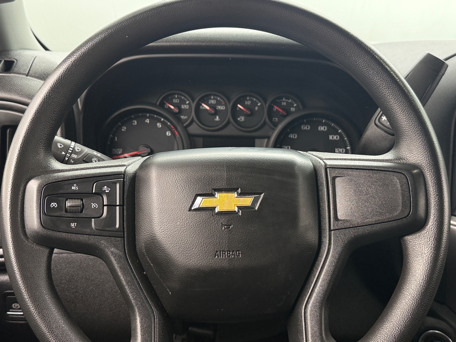 Thumbnail: 2024 Chevrolet Silverado 1500 - 5