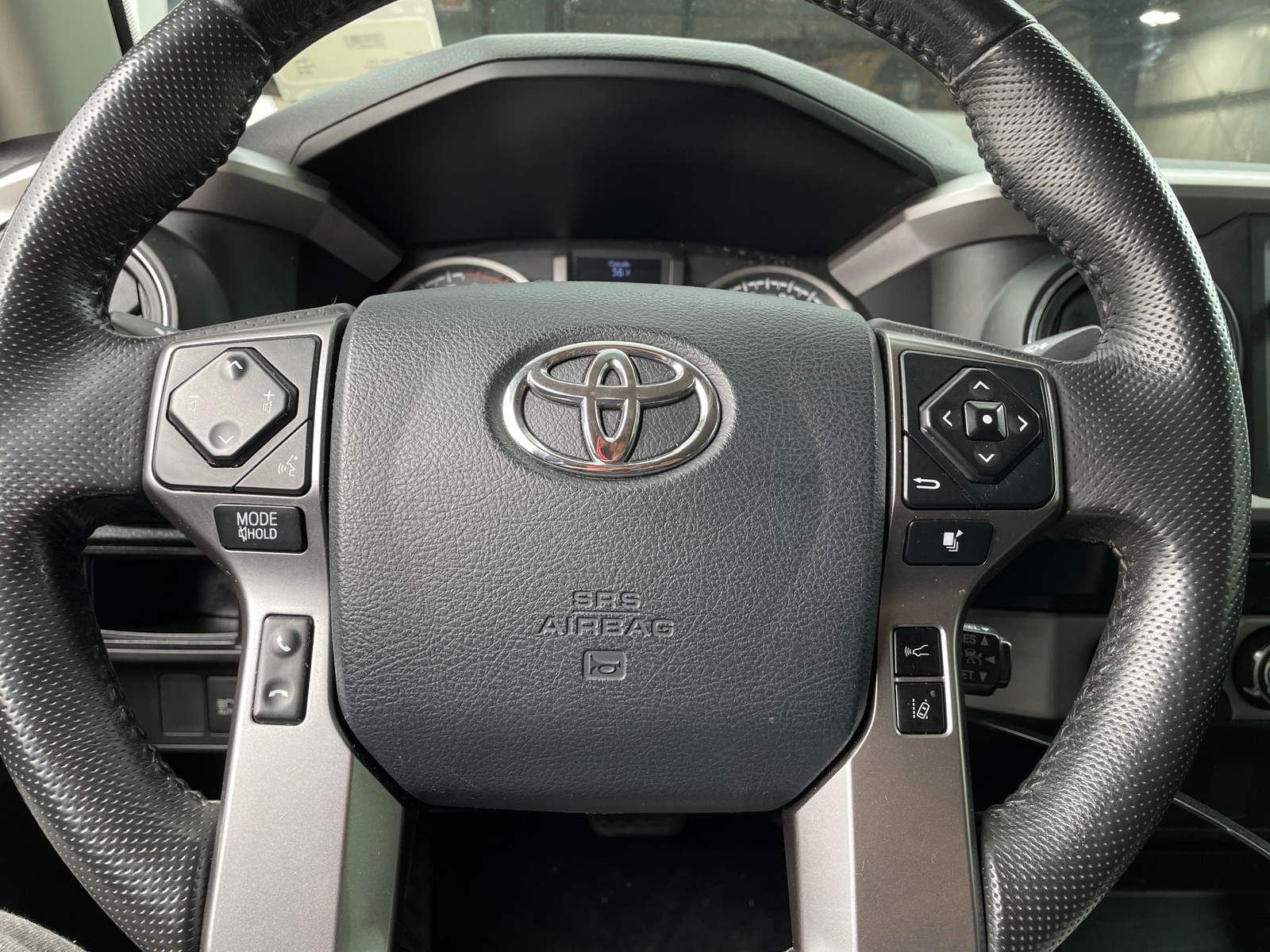 Thumbnail: 2019 Toyota Tacoma - 5