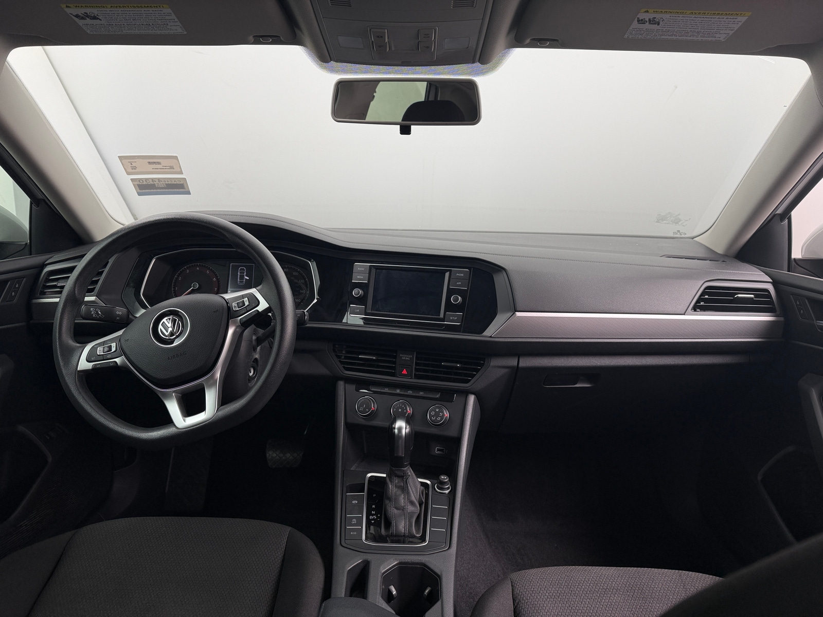 Thumbnail: 2019 Volkswagen Jetta - 3