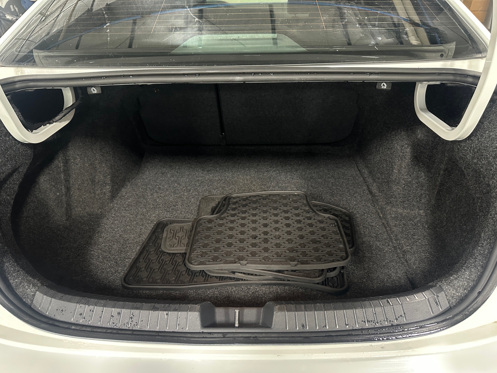 Thumbnail: 2019 Volkswagen Jetta - 7