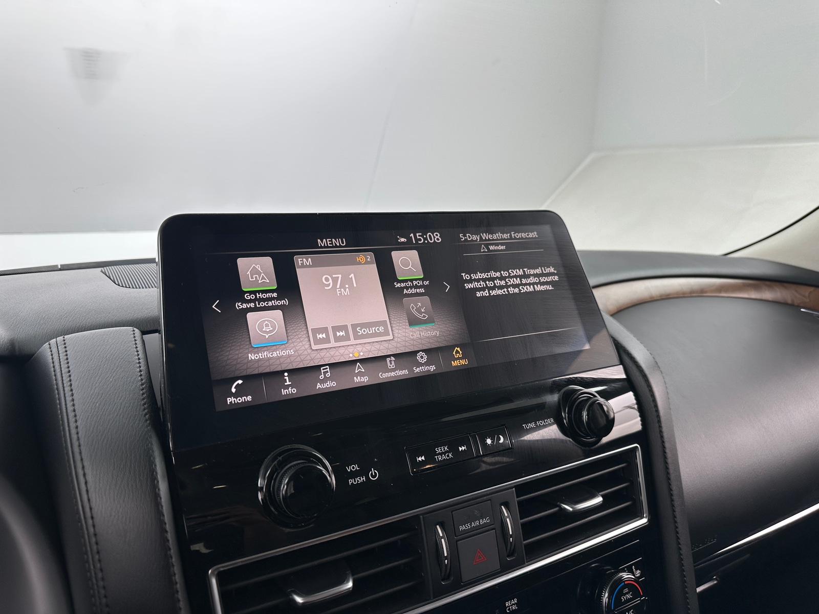 Thumbnail: 2024 Nissan Armada - 3