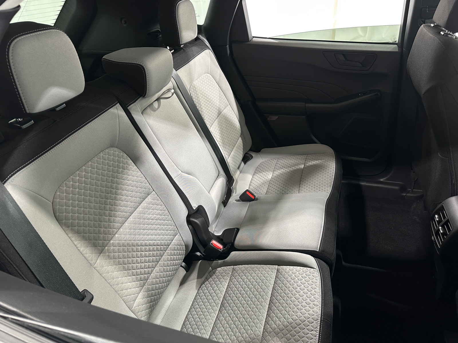 Thumbnail: 2023 Ford Escape - 6