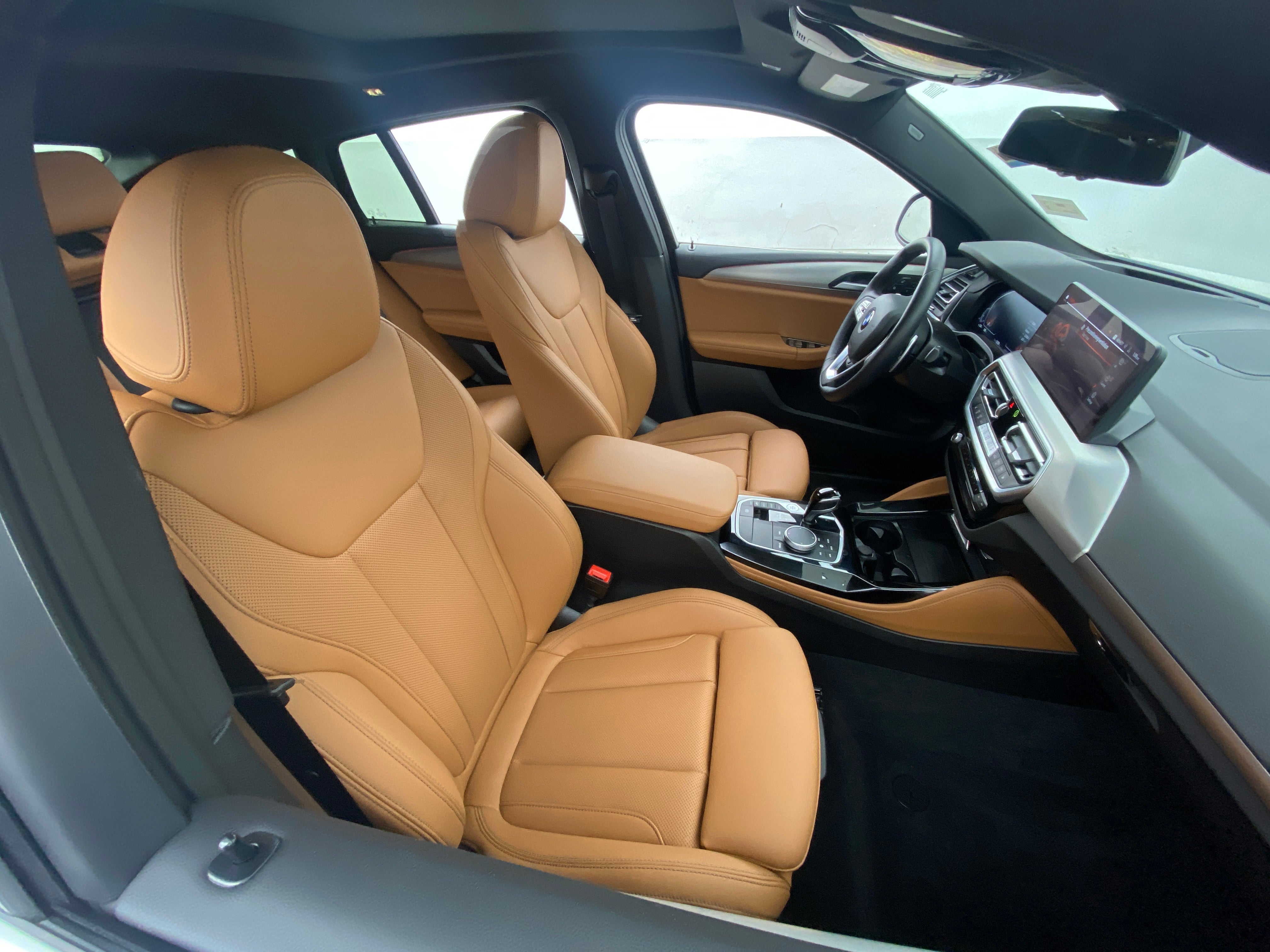 2025 BMW X4