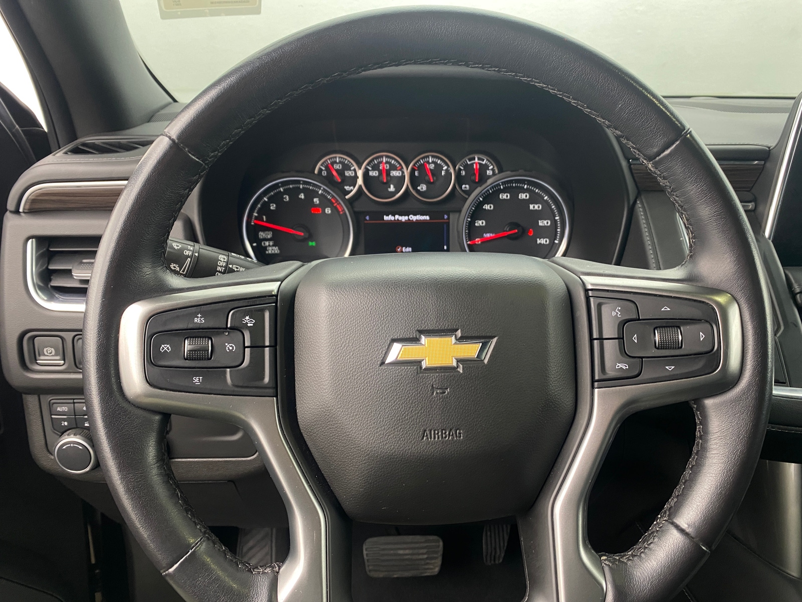 Thumbnail: 2021 Chevrolet Tahoe - 4