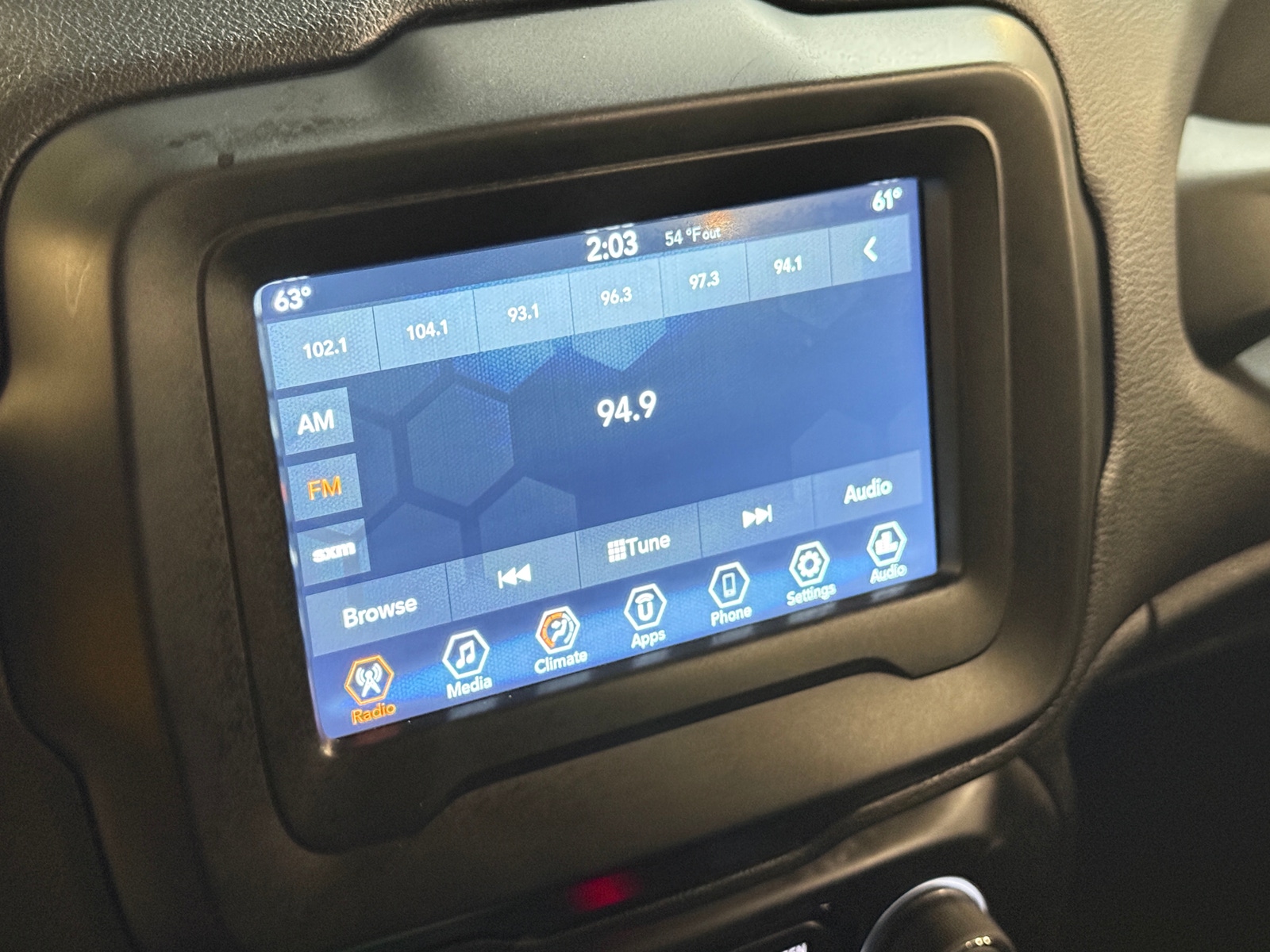 Thumbnail: 2019 Jeep Renegade - 4