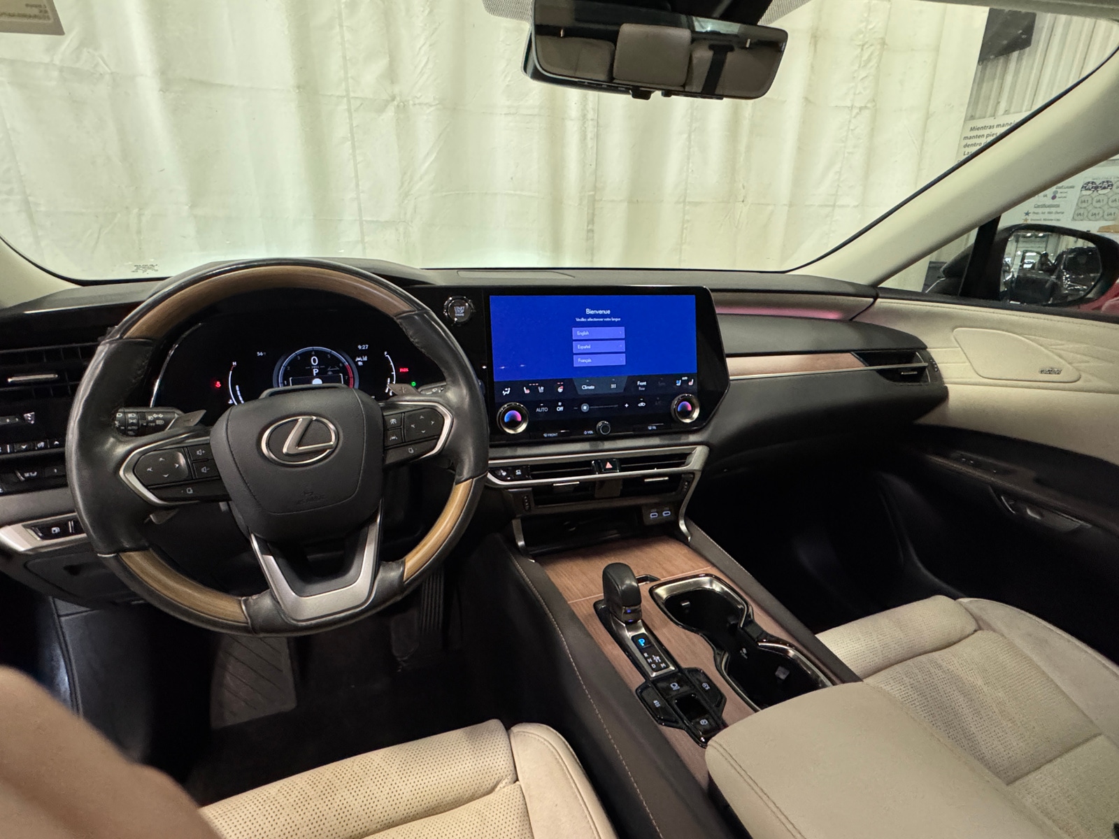 Thumbnail: 2023 Lexus RX - 3