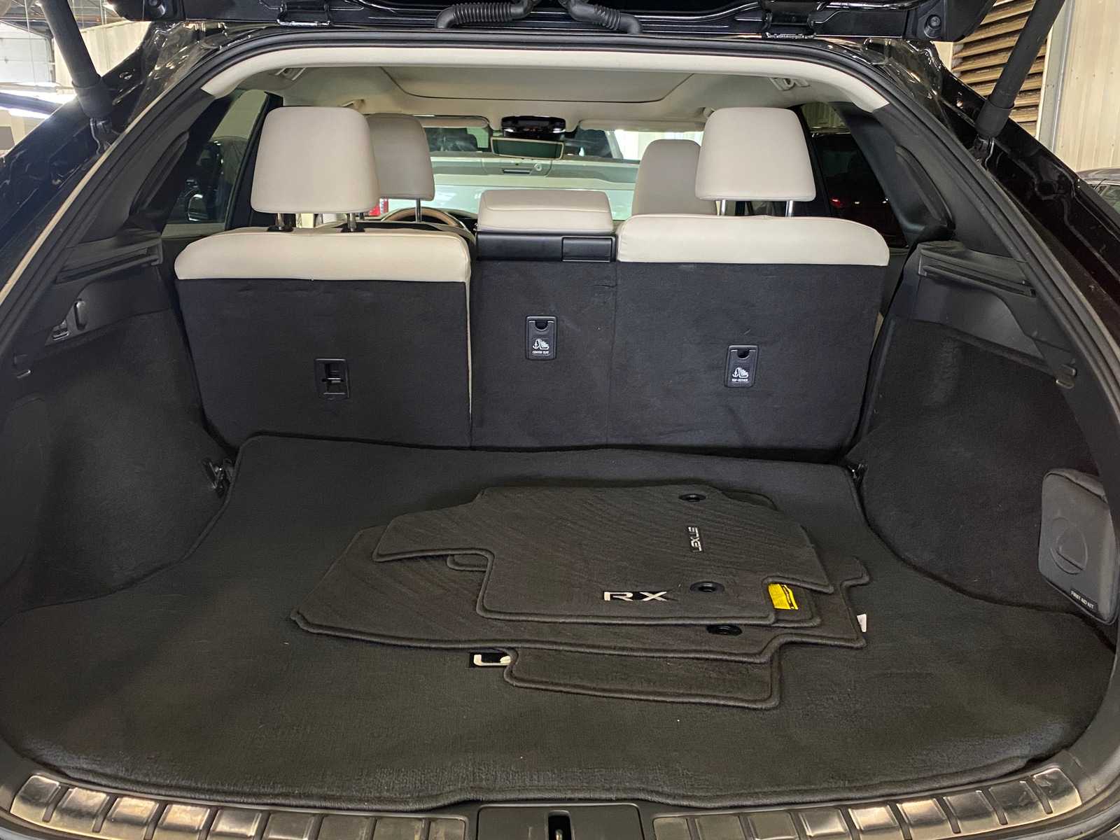 Thumbnail: 2023 Lexus RX - 7