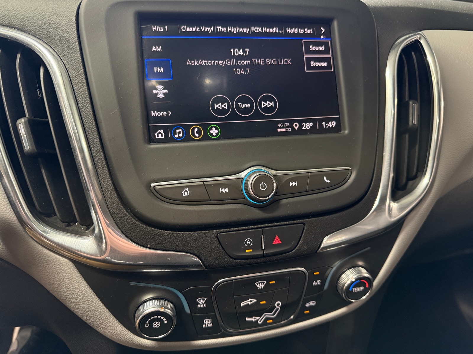 Thumbnail: 2024 Chevrolet Equinox - 4