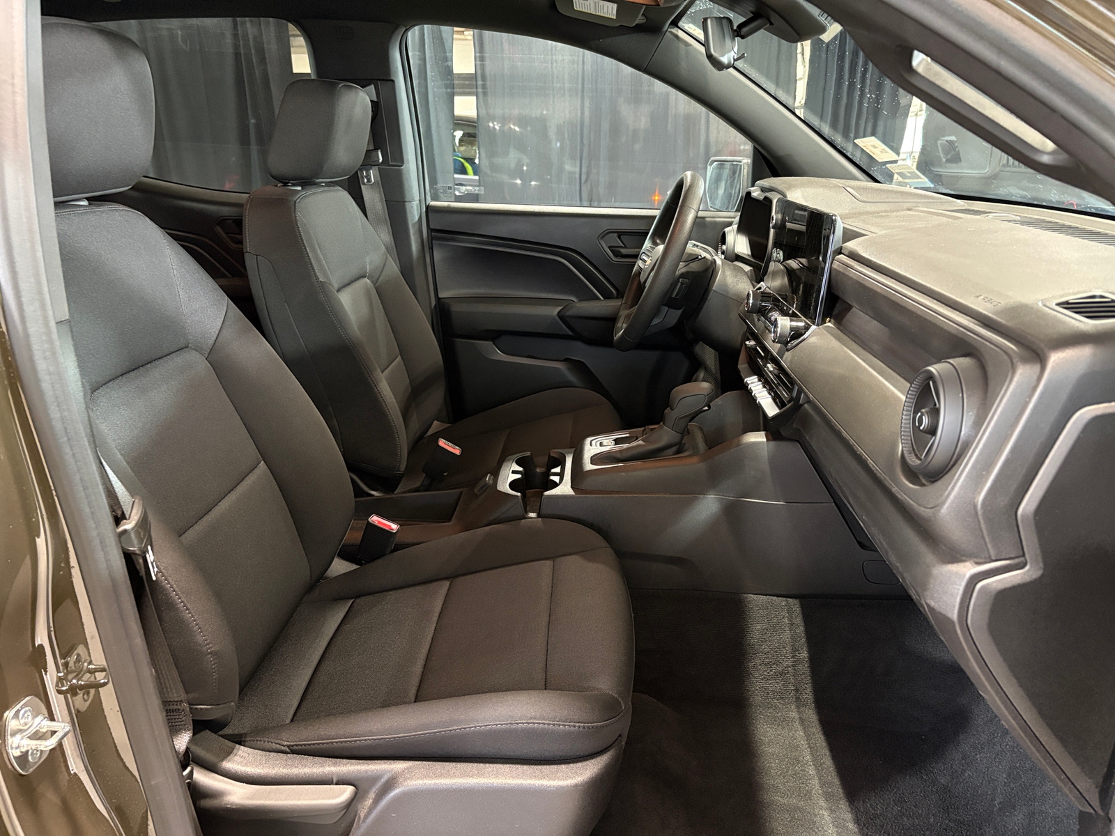 Thumbnail: 2024 Chevrolet Colorado - 2