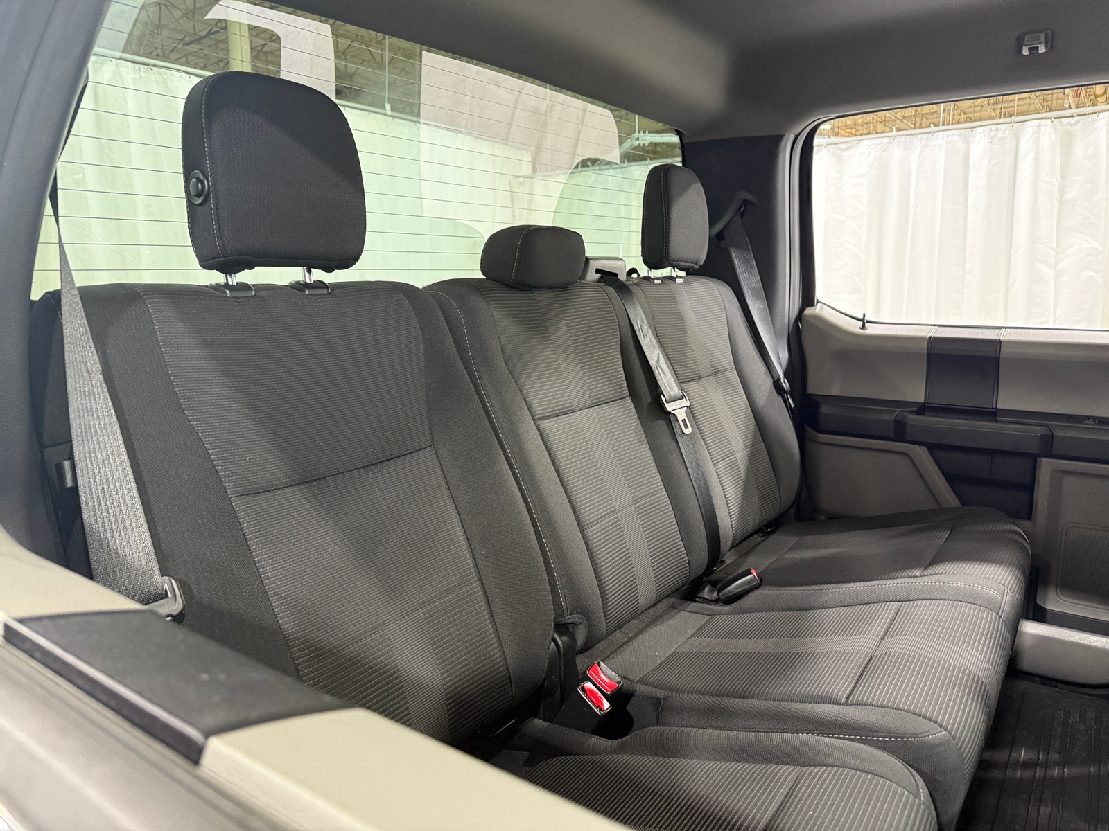 Thumbnail: 2017 Ford Econoline - 6