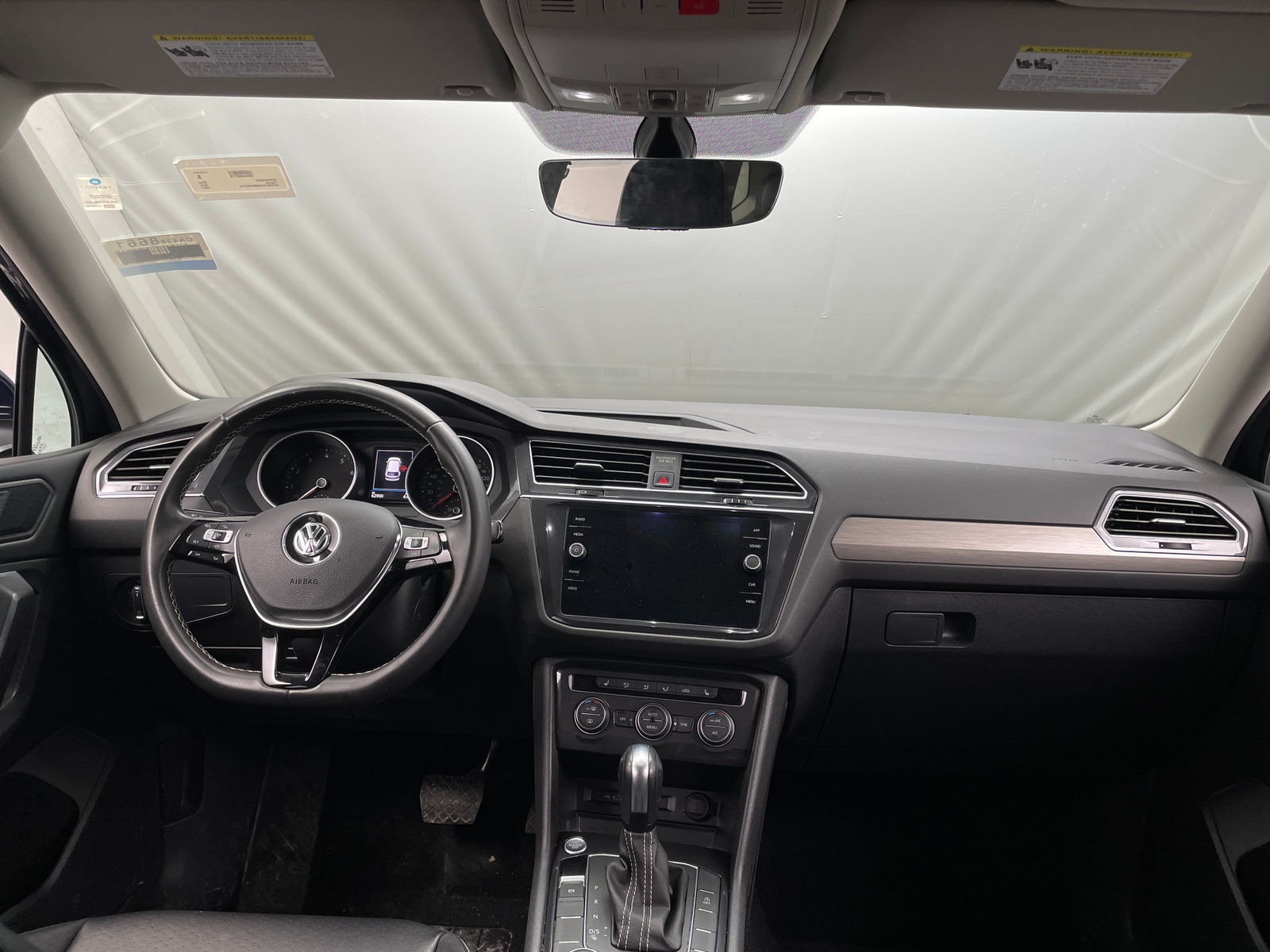 Thumbnail: 2021 Volkswagen Tiguan - 2