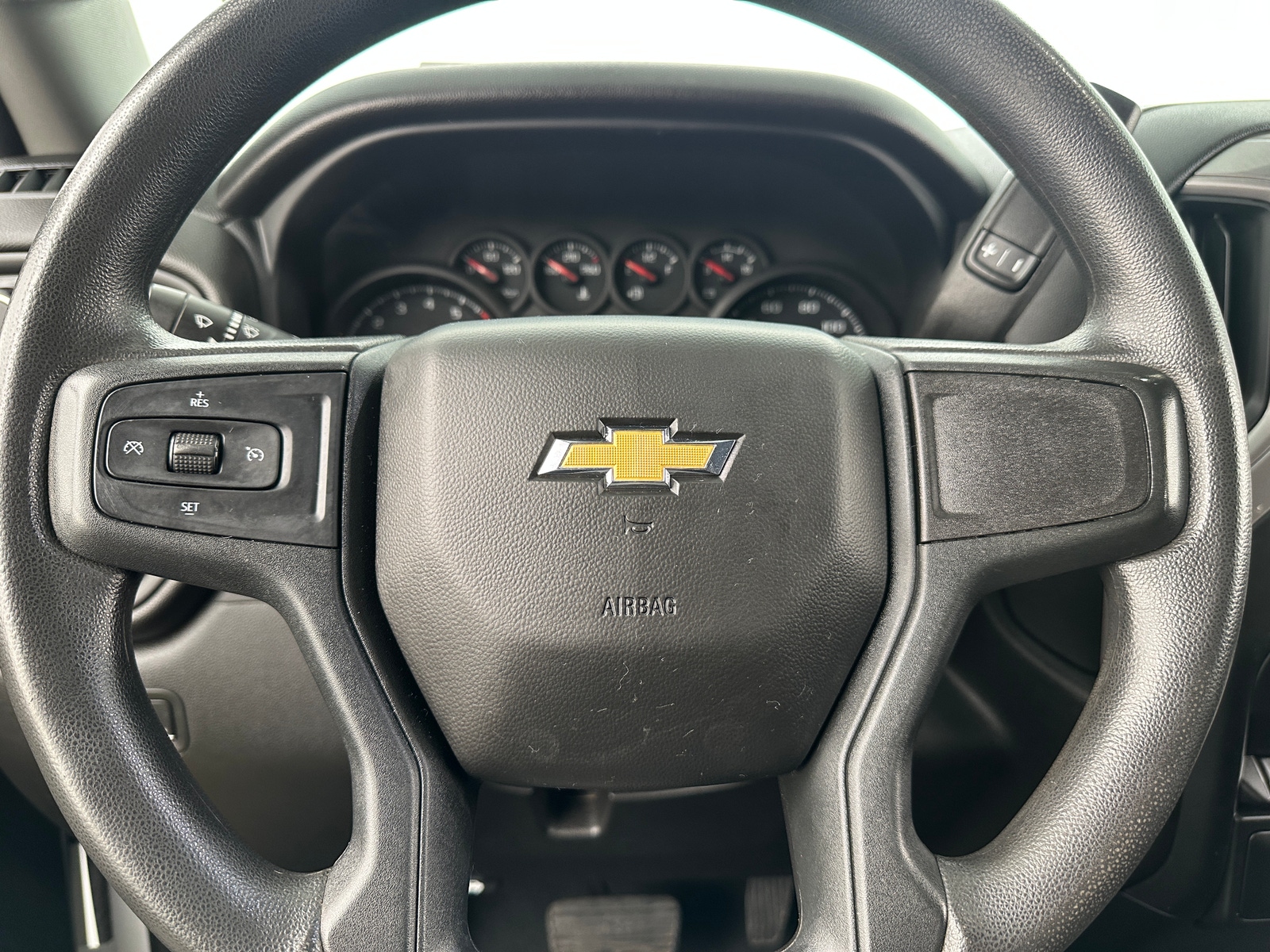 Thumbnail: 2022 Chevrolet Silverado 1500 - 5