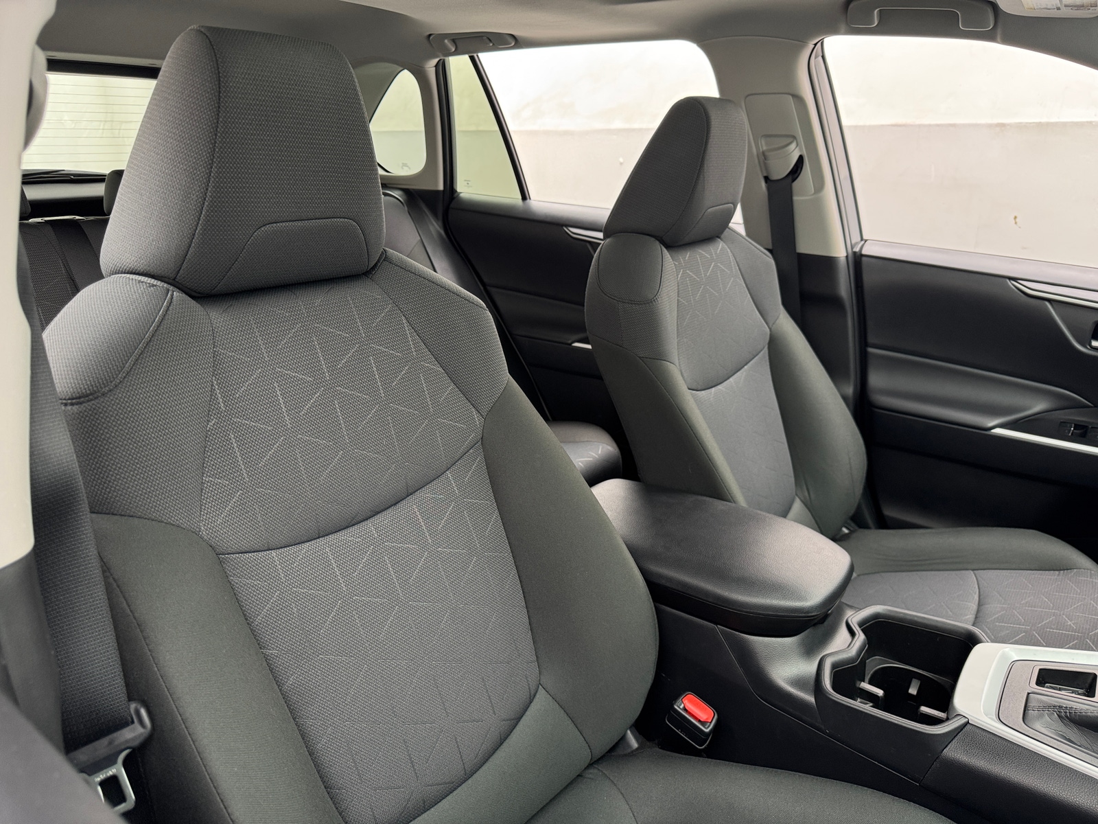 Thumbnail: 2025 Toyota RAV4 - 2