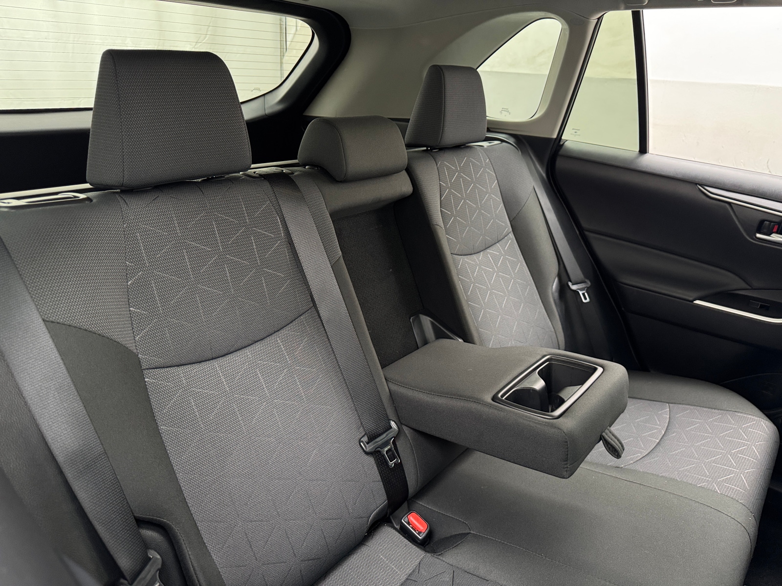 Thumbnail: 2025 Toyota RAV4 - 6