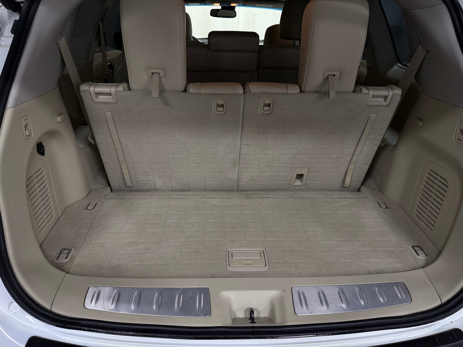 Thumbnail: 2014 INFINITI QX60 - 6