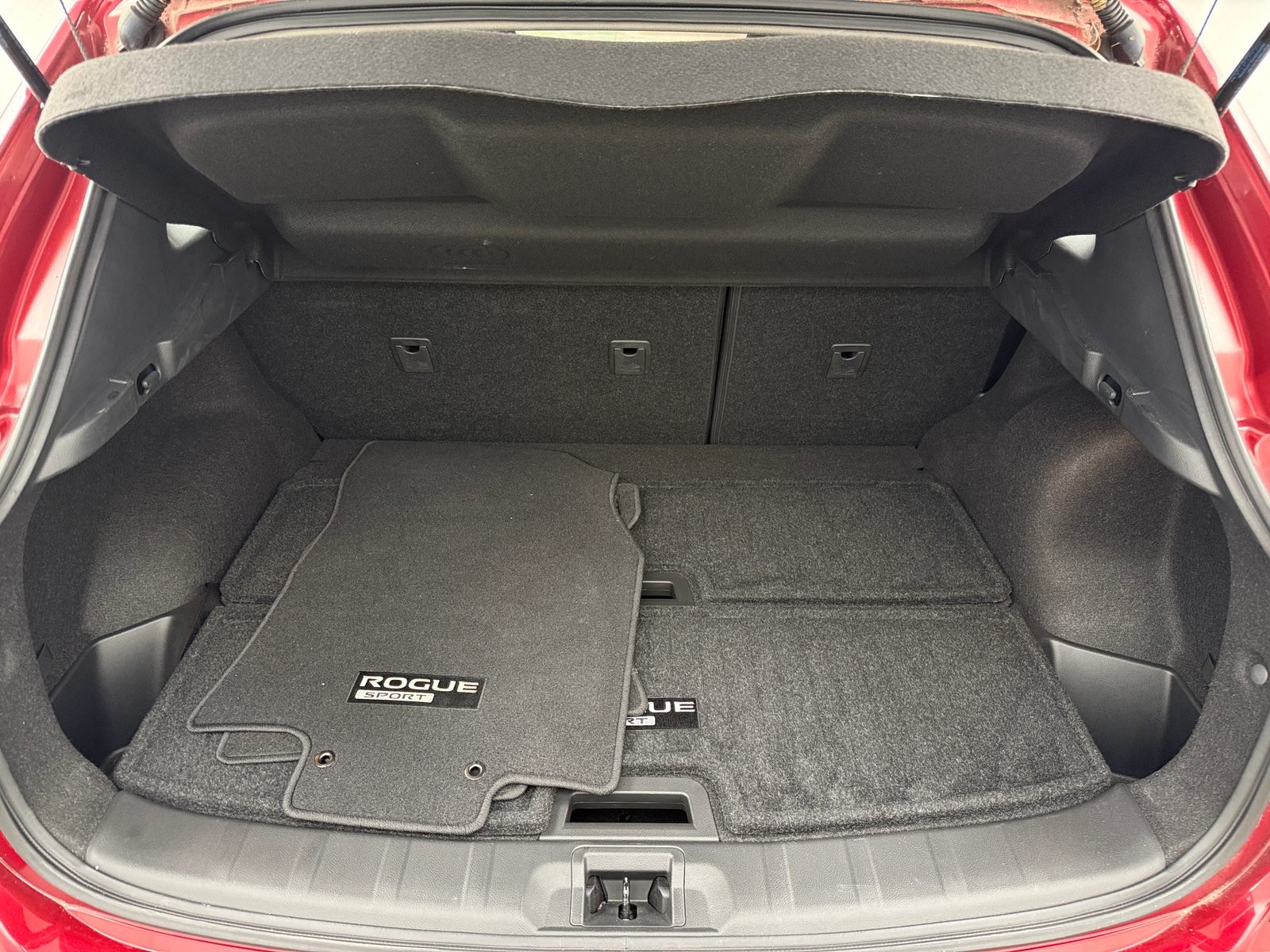 Thumbnail: 2019 Nissan Rogue Sport - 7