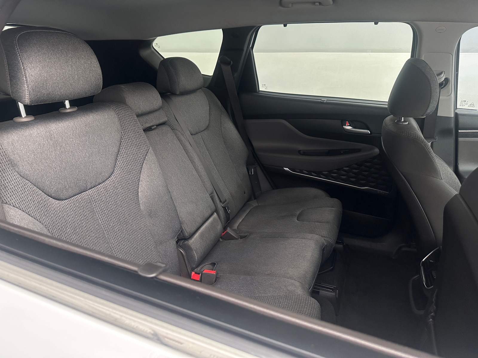Thumbnail: 2019 Hyundai Santa Fe - 6