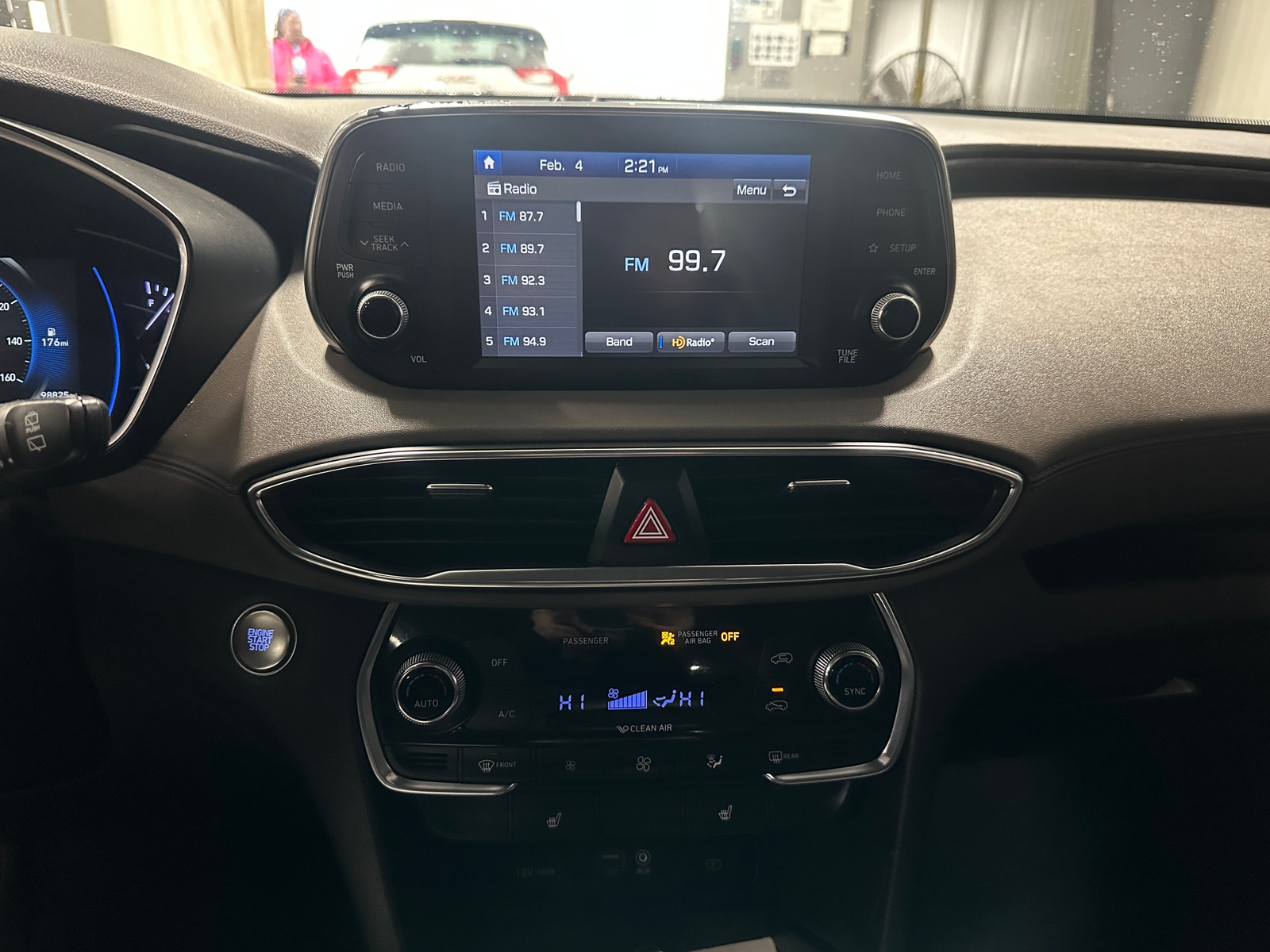 Thumbnail: 2019 Hyundai Santa Fe - 4