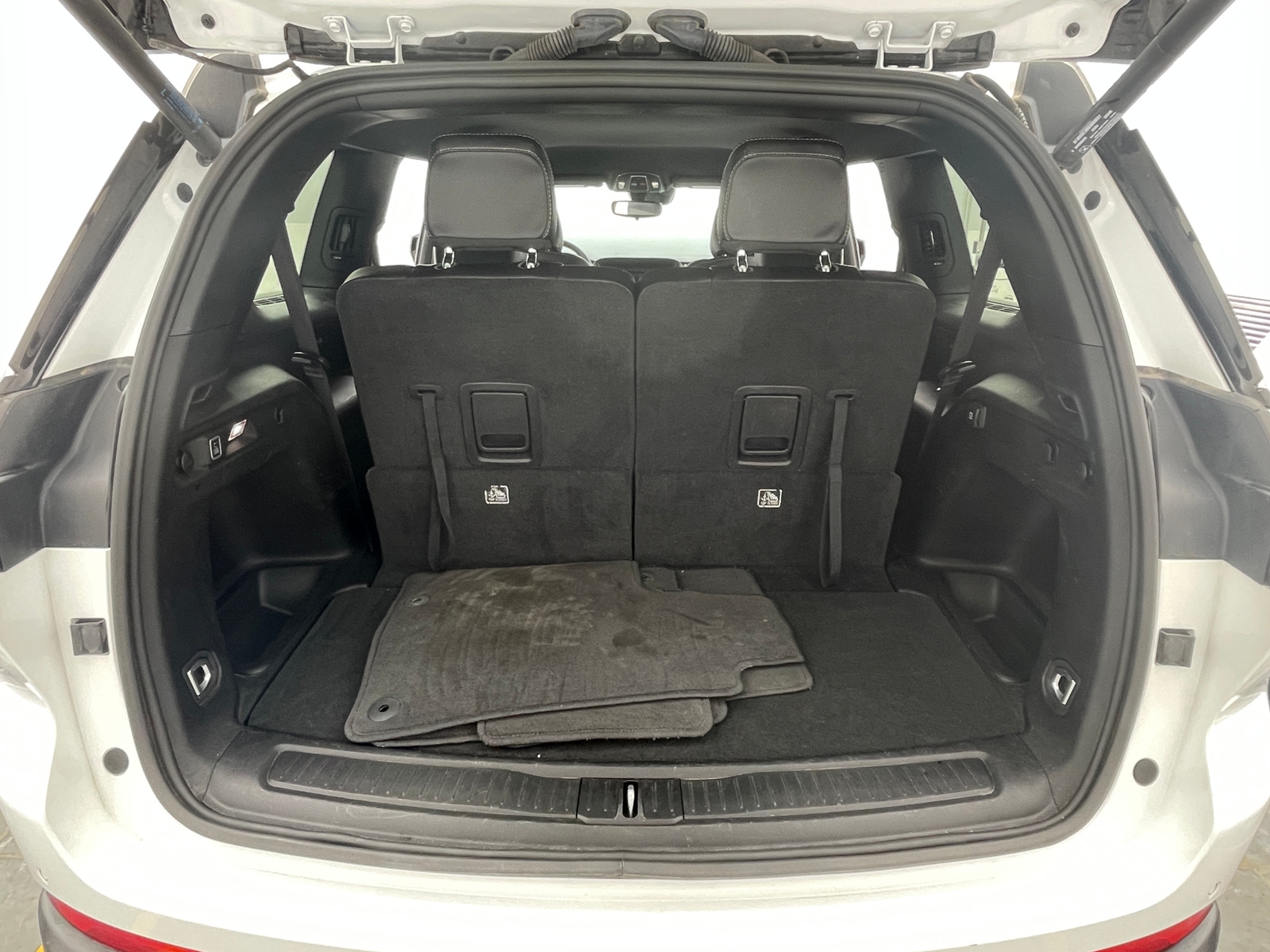 Thumbnail: 2024 Jeep Grand Cherokee L - 6