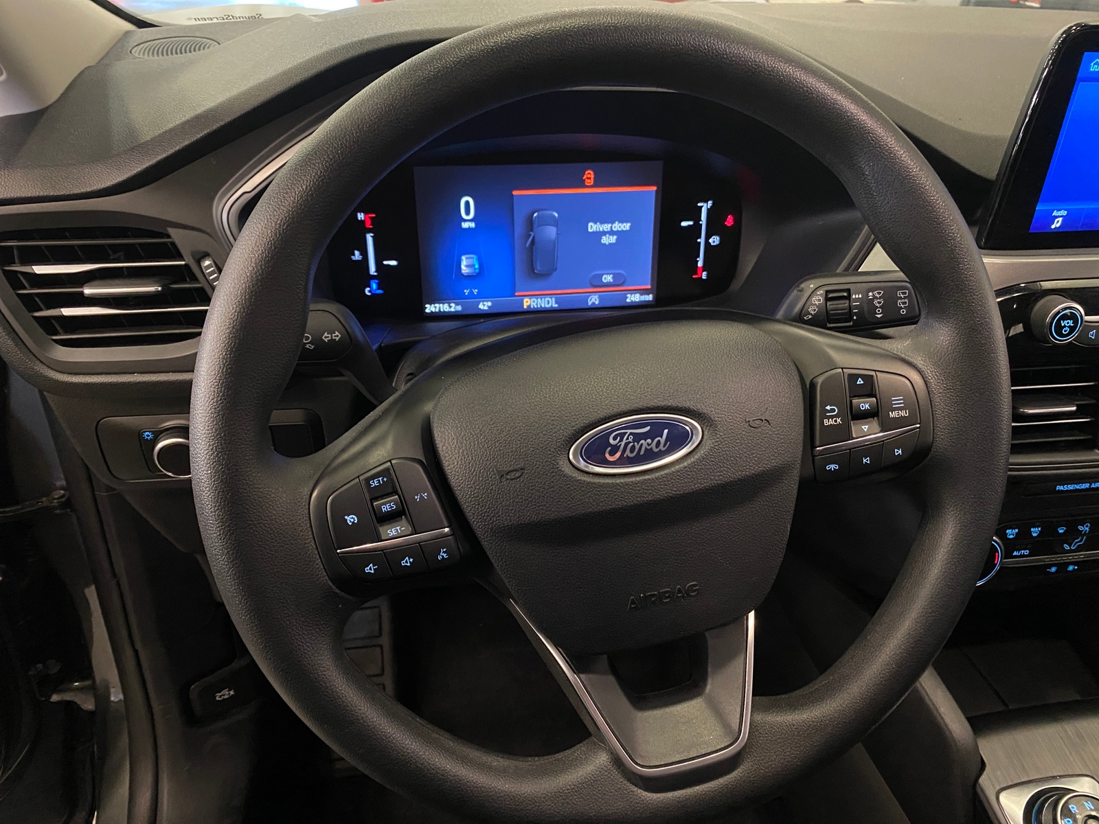 Thumbnail: 2025 Ford Escape - 5