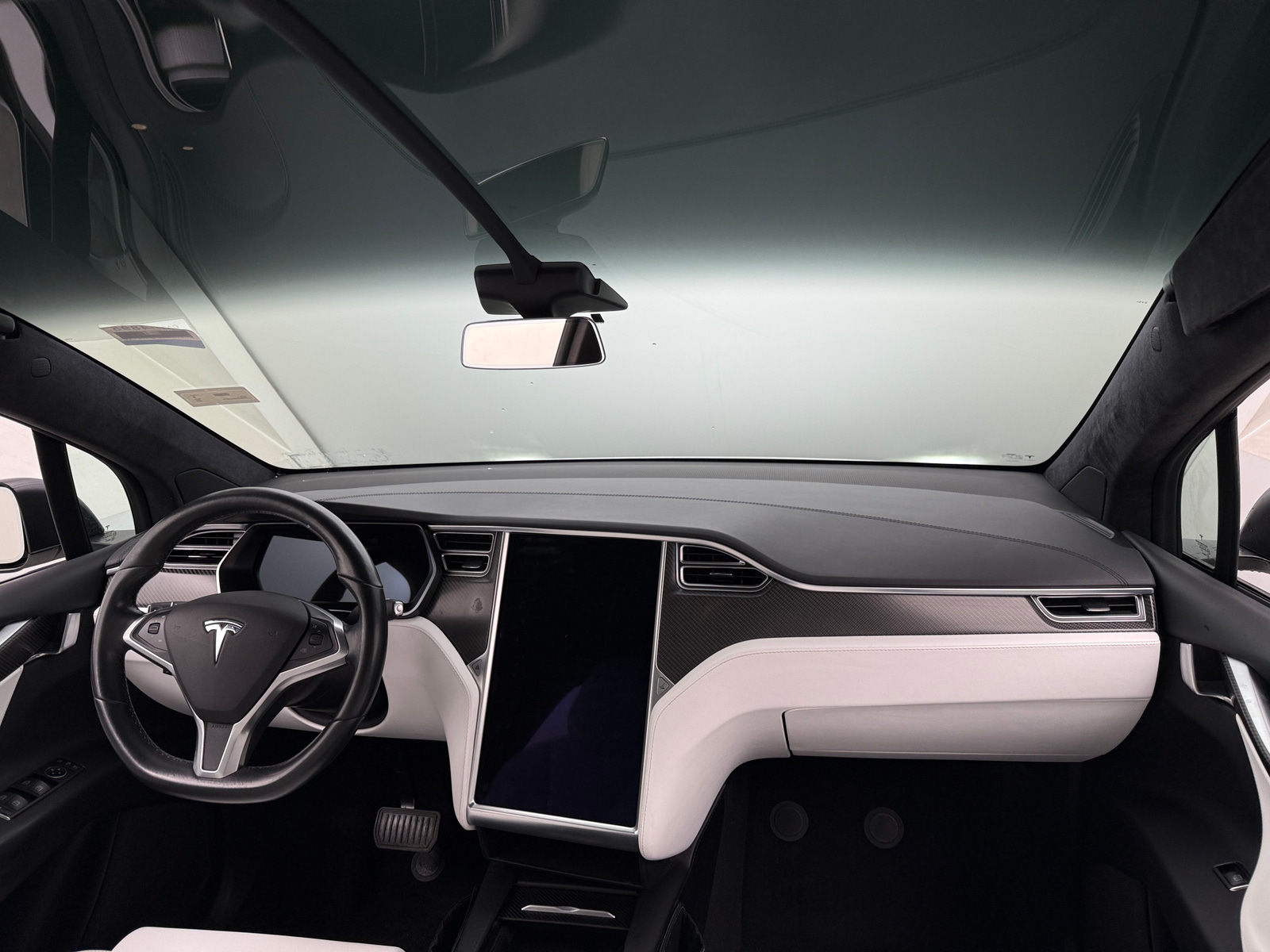 Thumbnail: 2017 Tesla Model X - 2