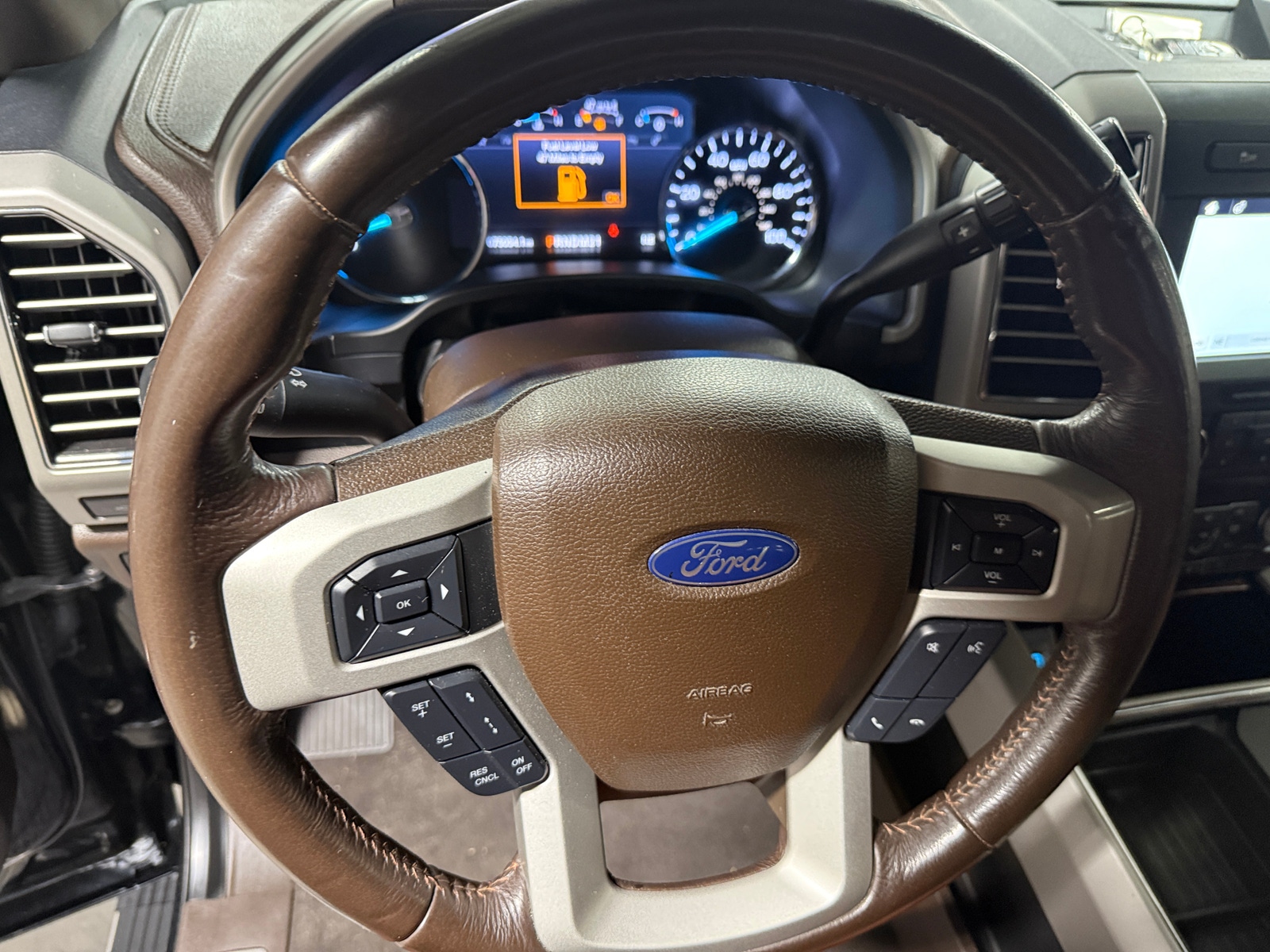 Thumbnail: 2019 Ford Econoline - 4