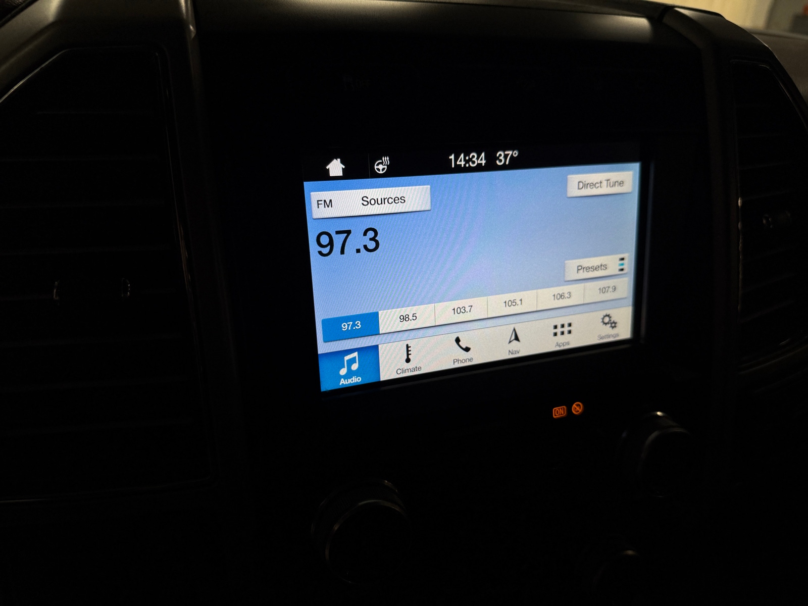 Thumbnail: 2019 Ford Econoline - 3