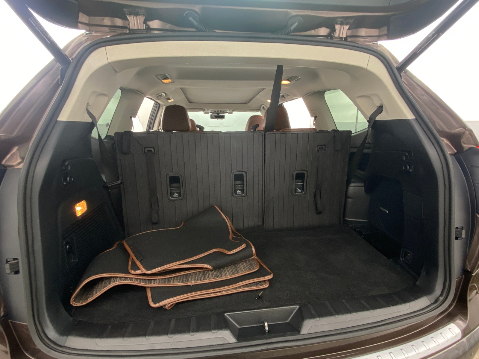 Thumbnail: 2019 Subaru Ascent - 6