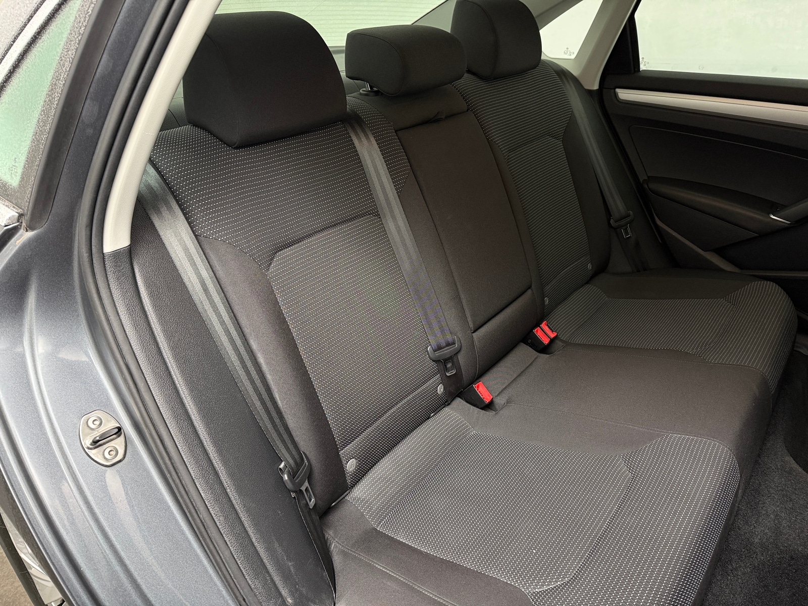 Thumbnail: 2016 Volkswagen Passat - 6