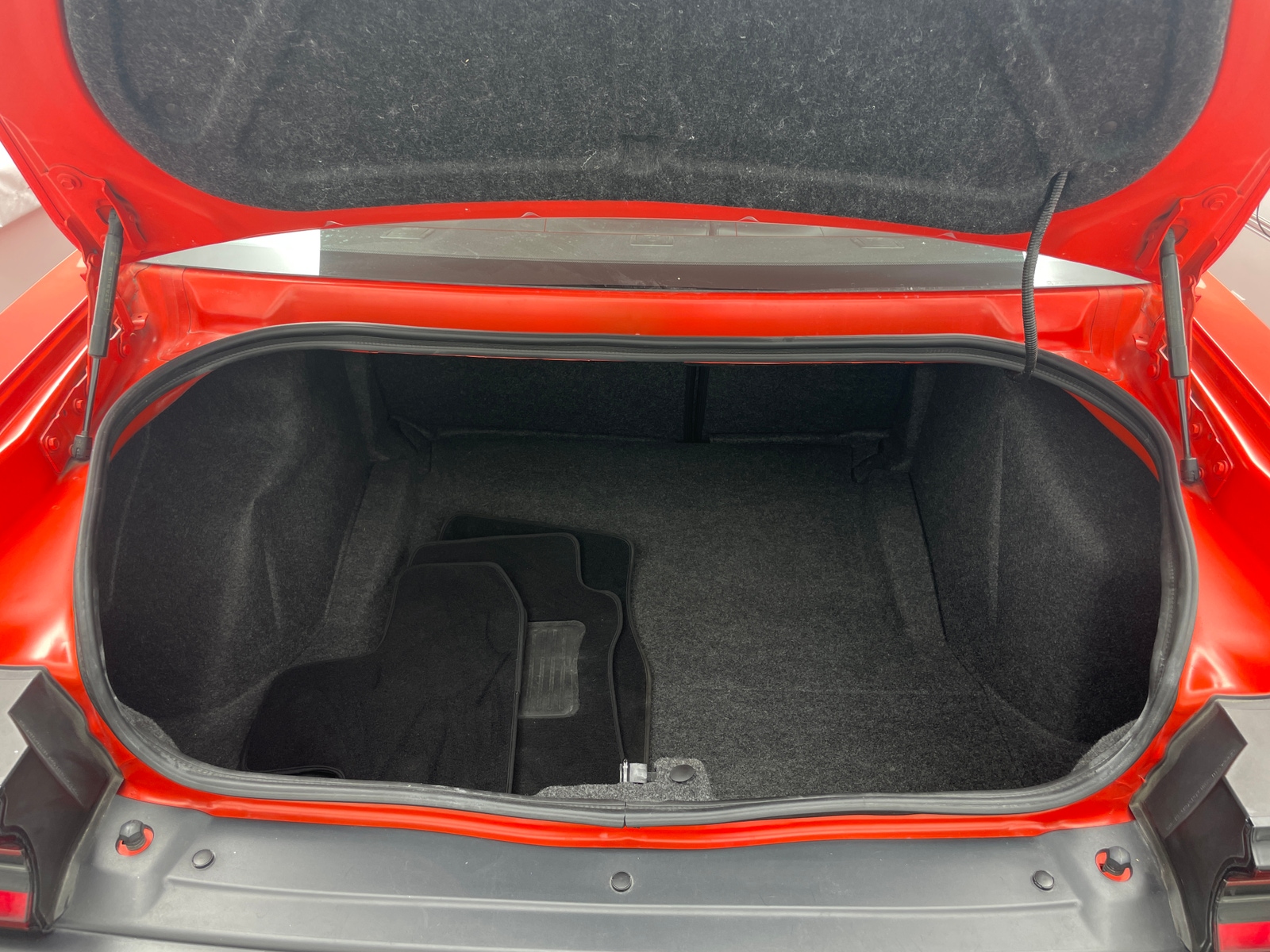 Thumbnail: 2020 Dodge Challenger - 4