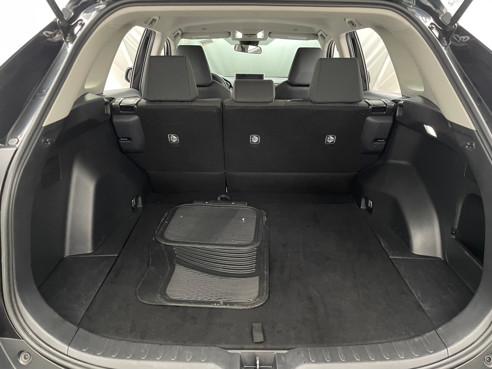 Thumbnail: 2024 Toyota RAV4 - 7