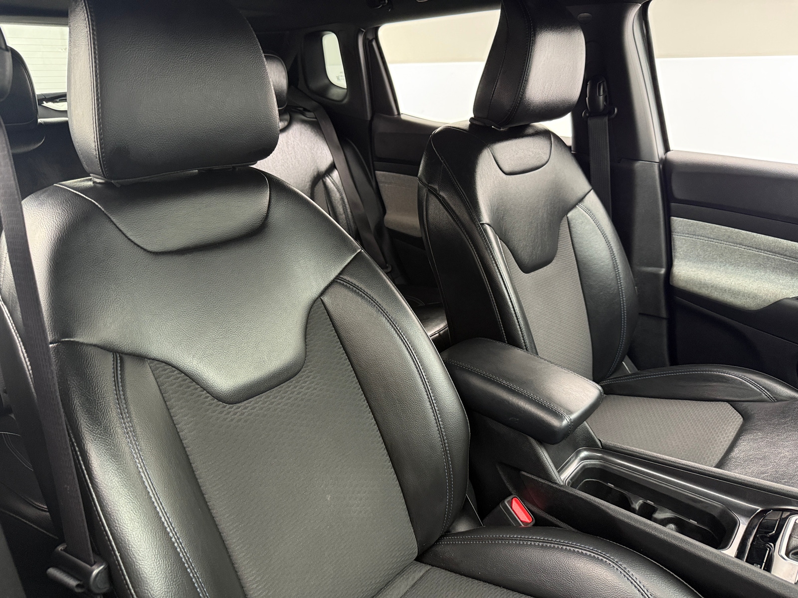 Thumbnail: 2023 Jeep Compass - 2